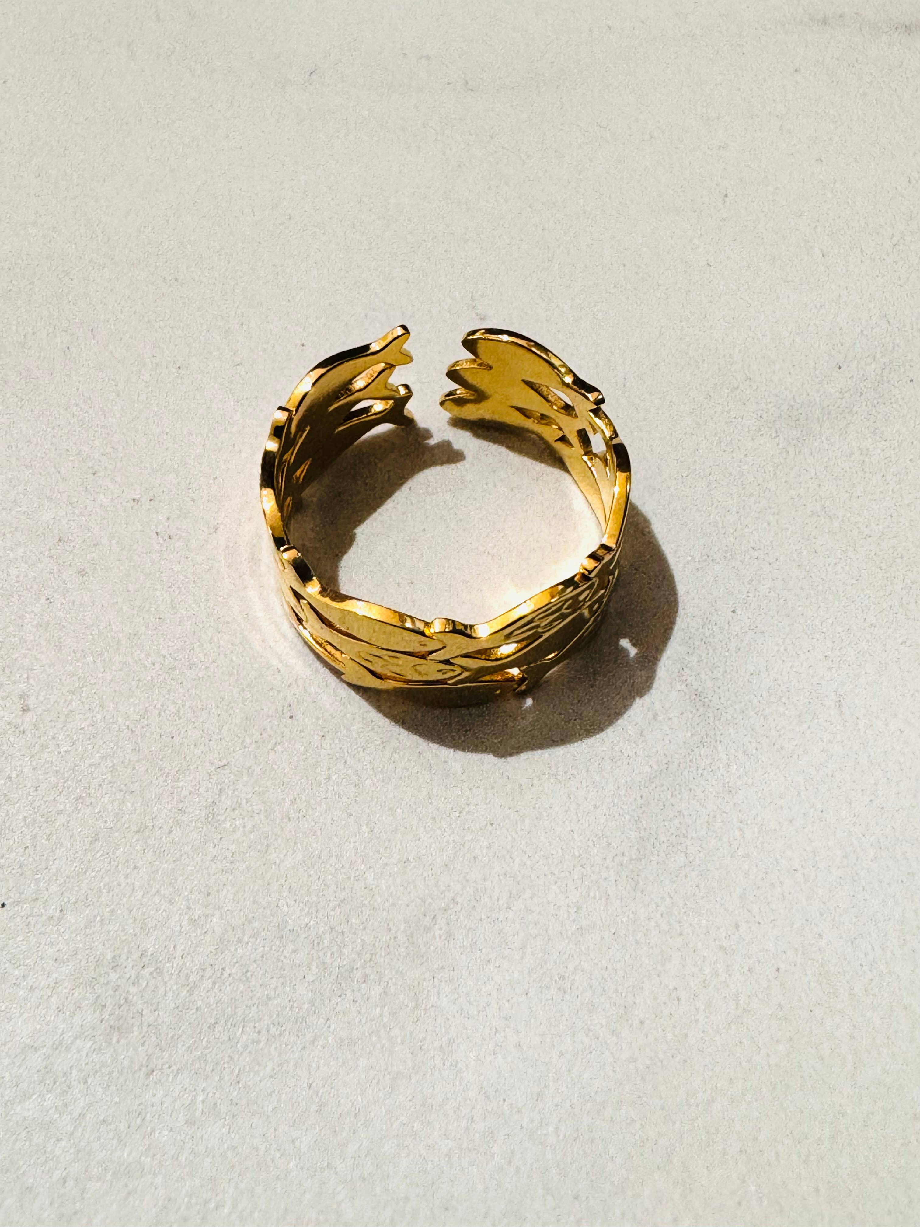 Fishes Adjustable Stainless Steel Ring - Out of the Blue