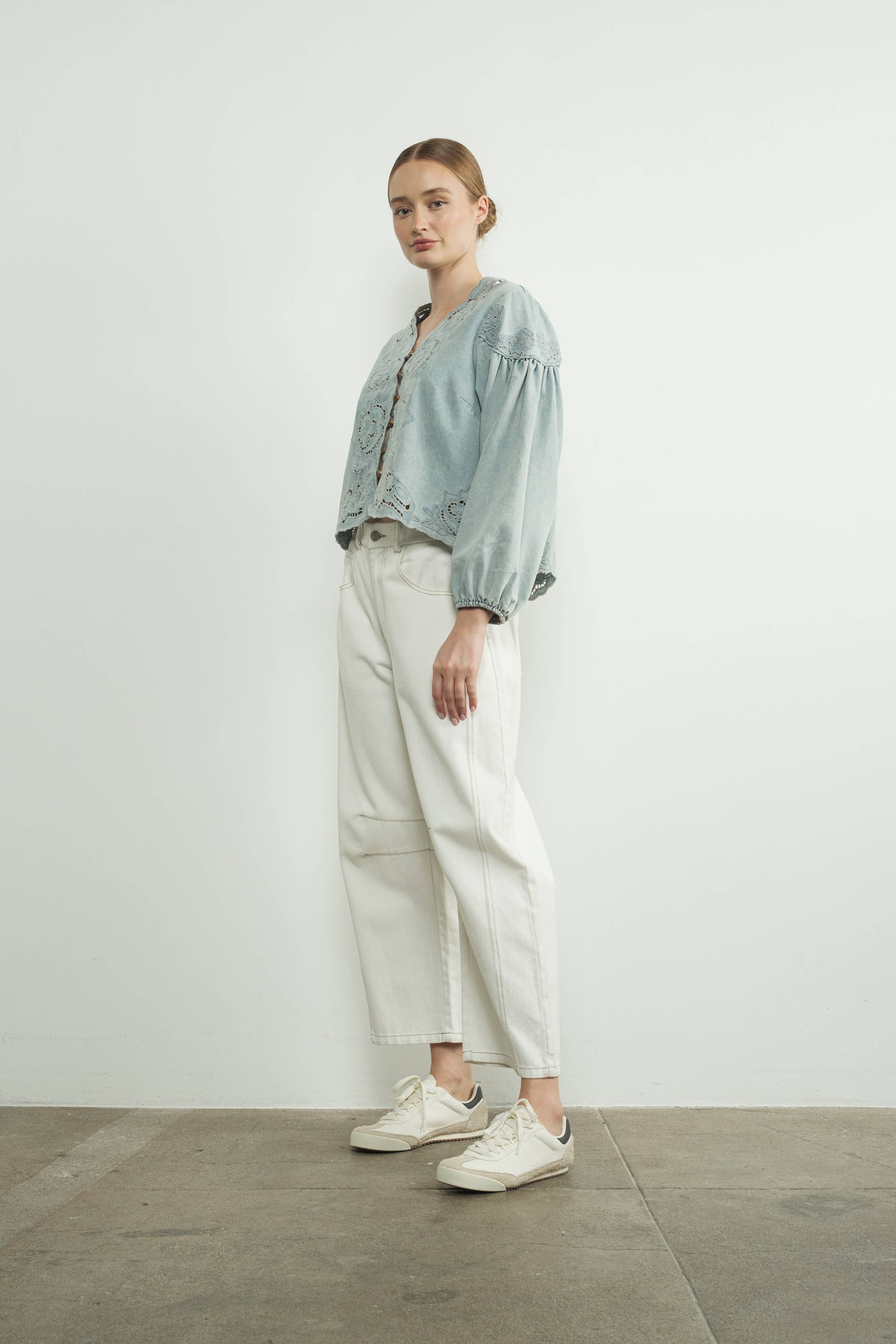 DENIM EMBROIDERY BLOUSE - Out of the Blue