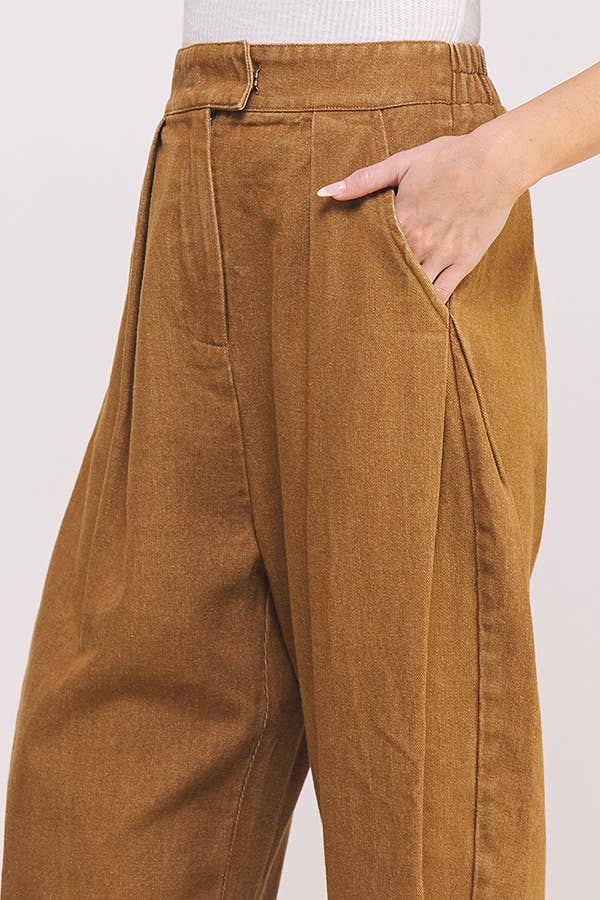 HIGH WAIST PLEATED TROUSERS - Out of the Blue
