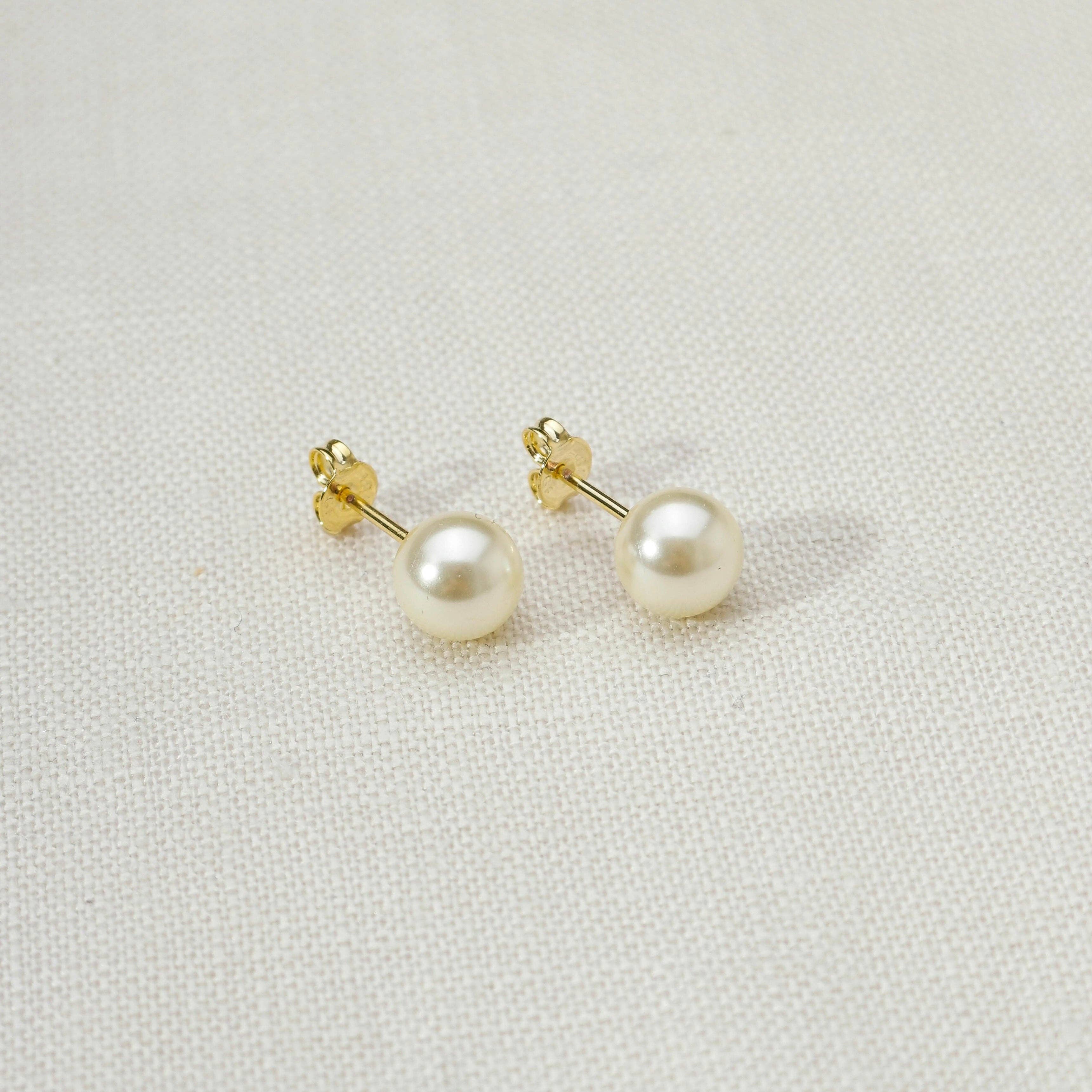 18k Gold Filled Pearl Stud