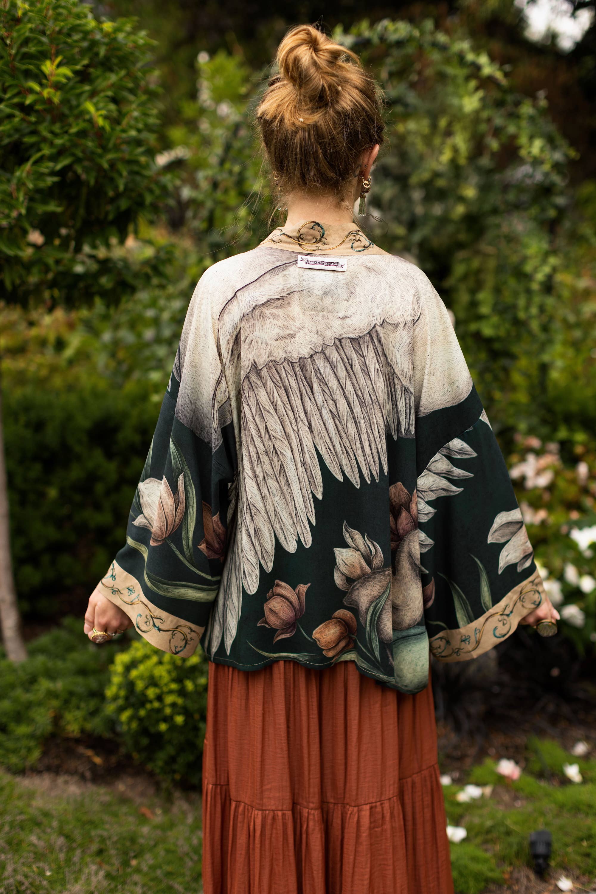 Under My Wing Pixie Duster