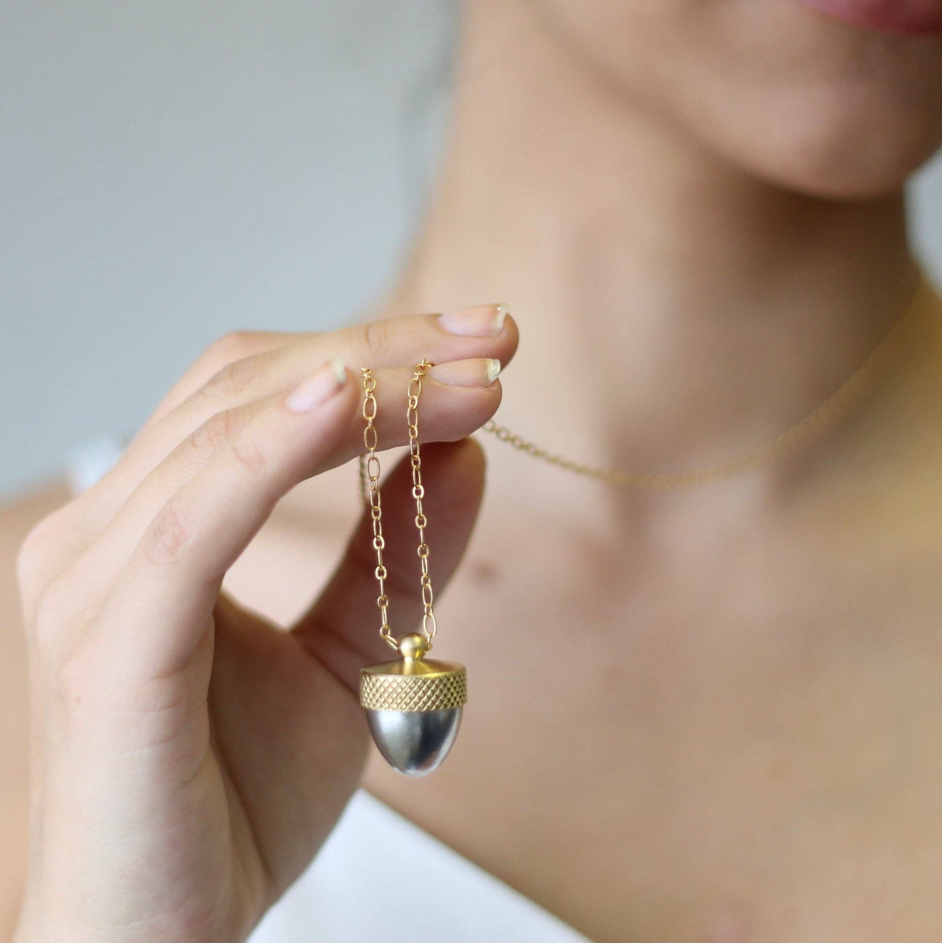 Acorn Locket Necklace - Out of the Blue