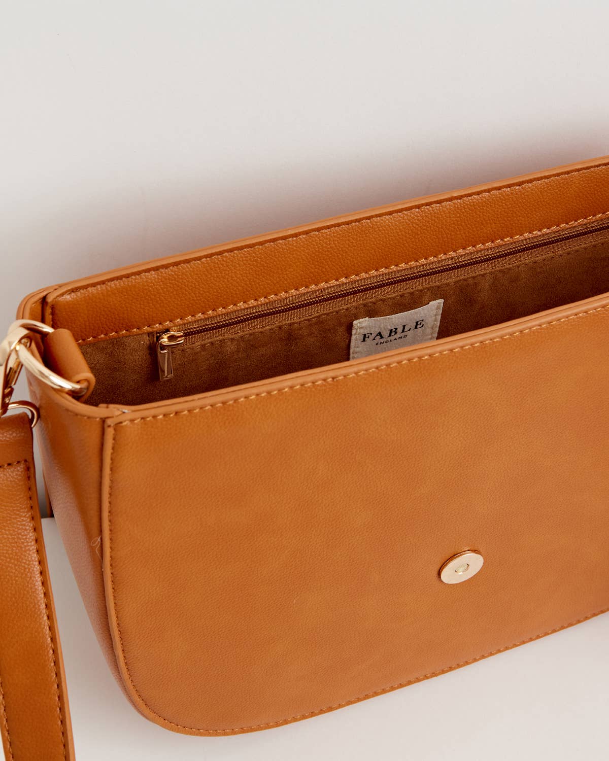 Nina Messenger bag - Out of the Blue