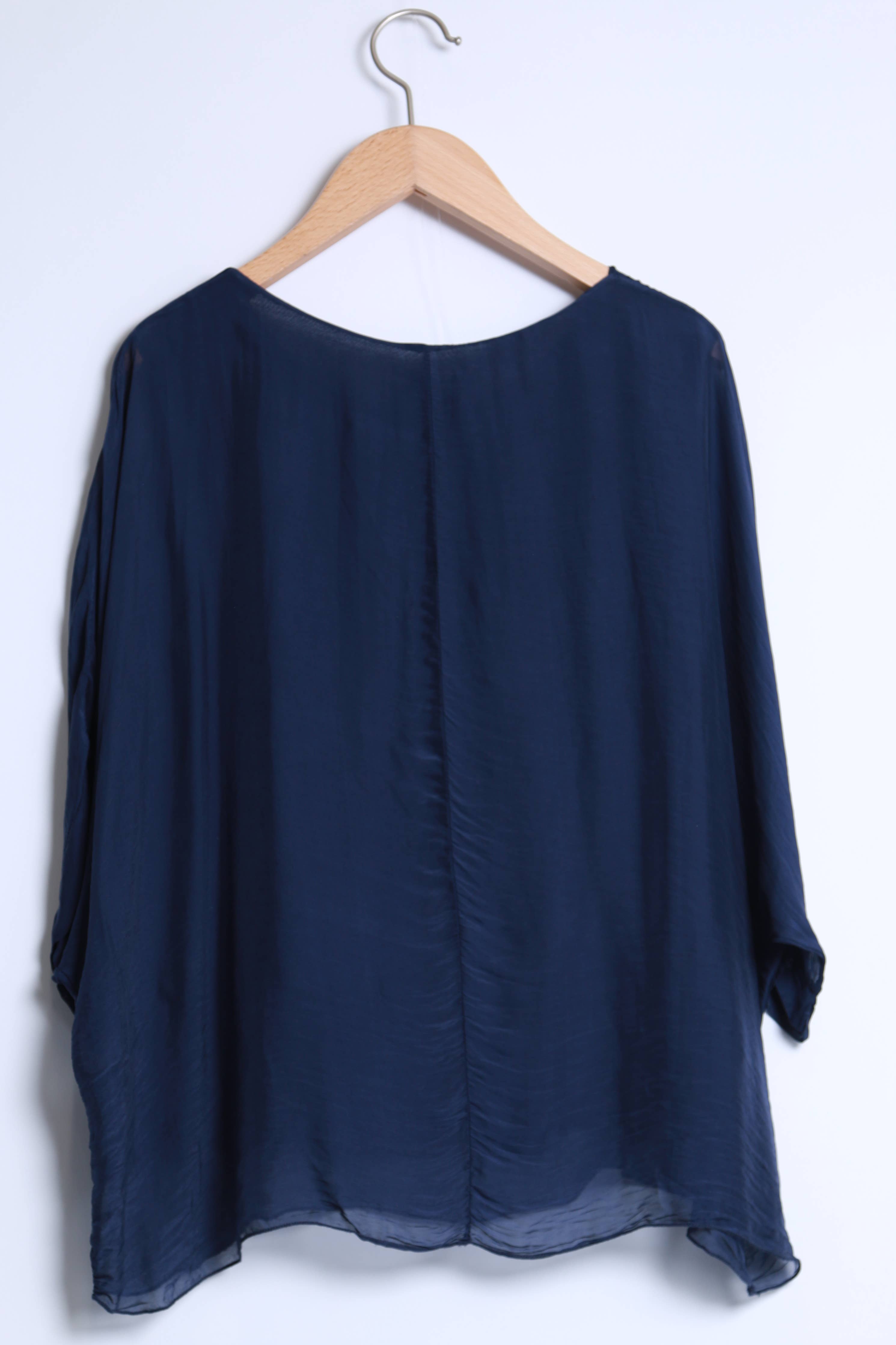Loose blouse with 3/4 sleeves and layered hem 50529 - Out of the Blue
