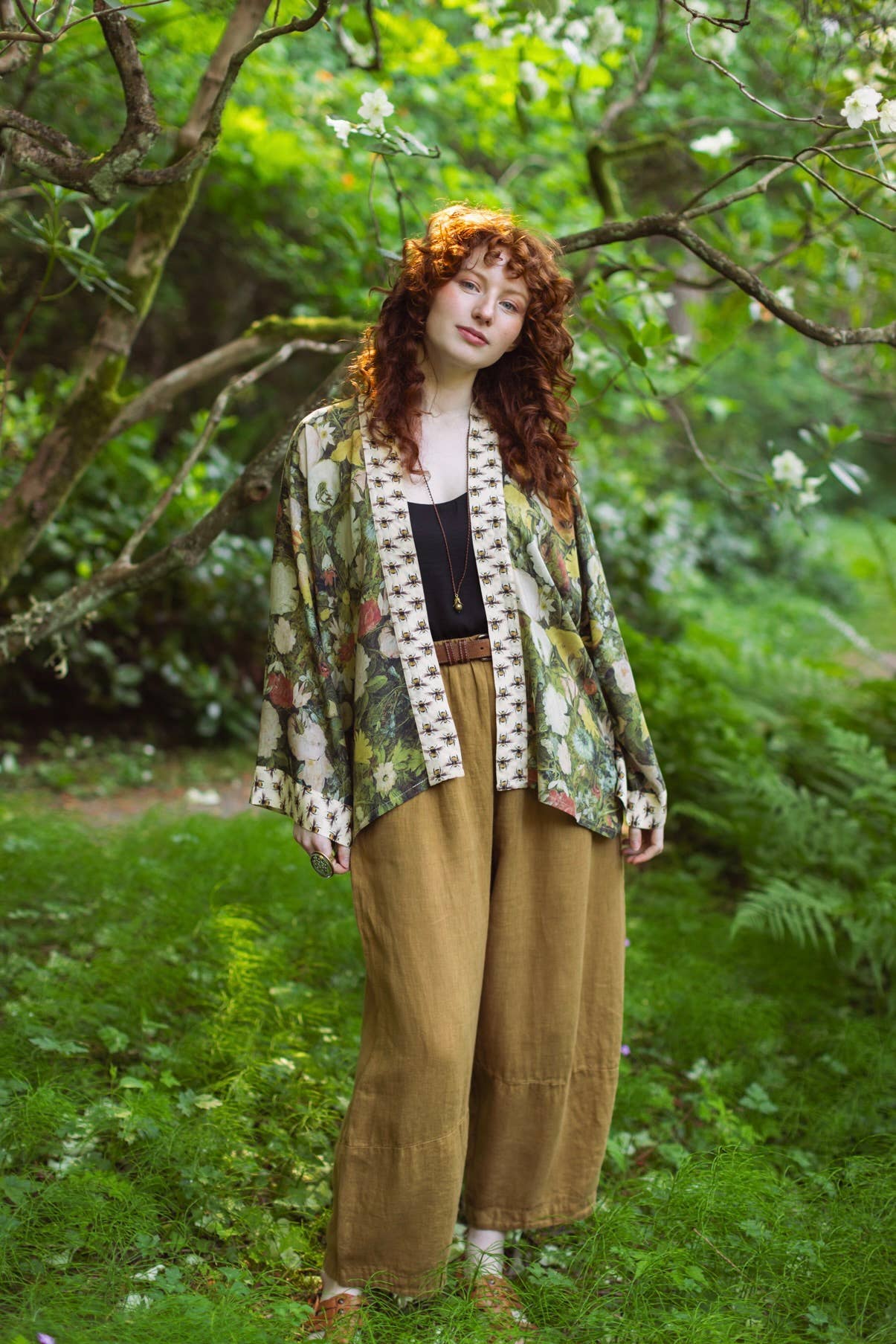 I Dream In Flowers Pixie Duster Cropped Kimono w/ Bees - Out of the Blue
