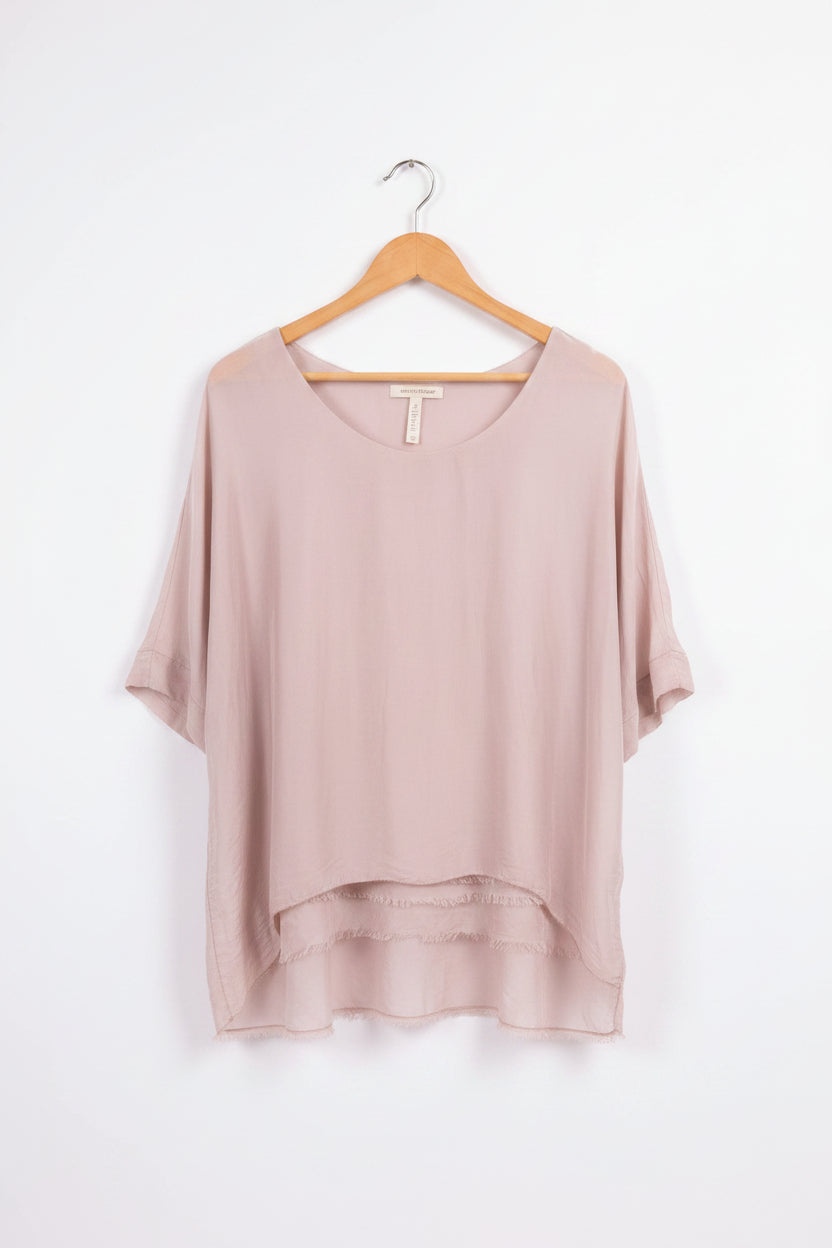 Oversized fluid blouse with 3/4 sleeves and hem 50478 - Out of the Blue