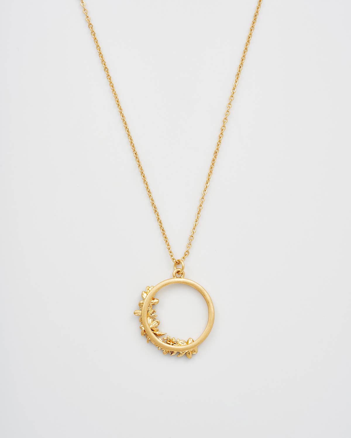 Floral Wreath Necklace - Out of the Blue