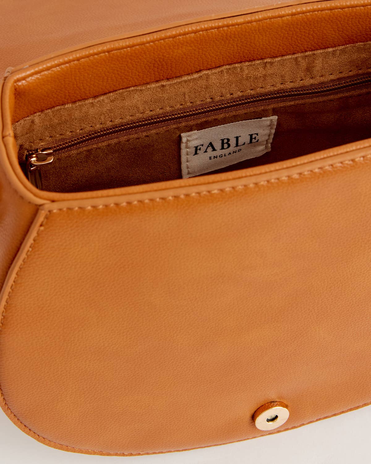 Liberty Saddle Purse