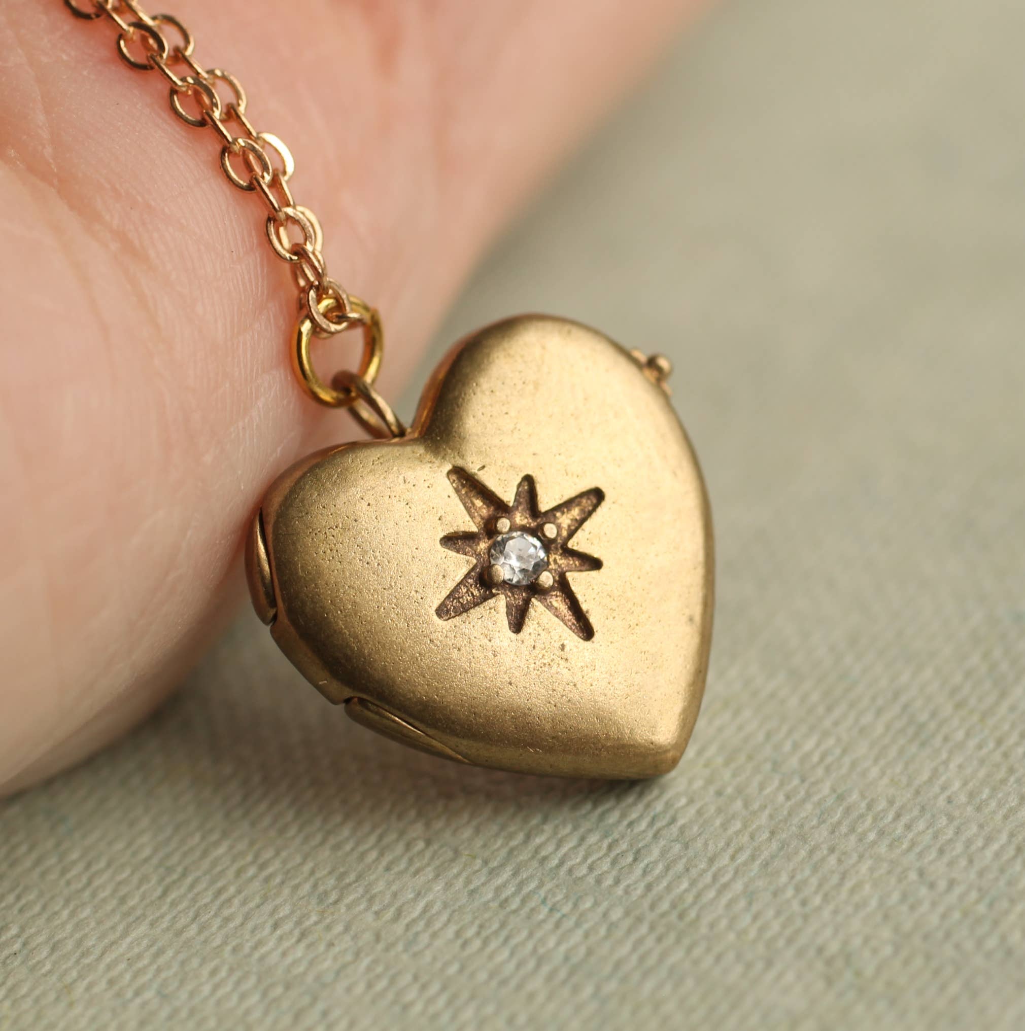 Vintage Heart Locket with Star - Out of the Blue