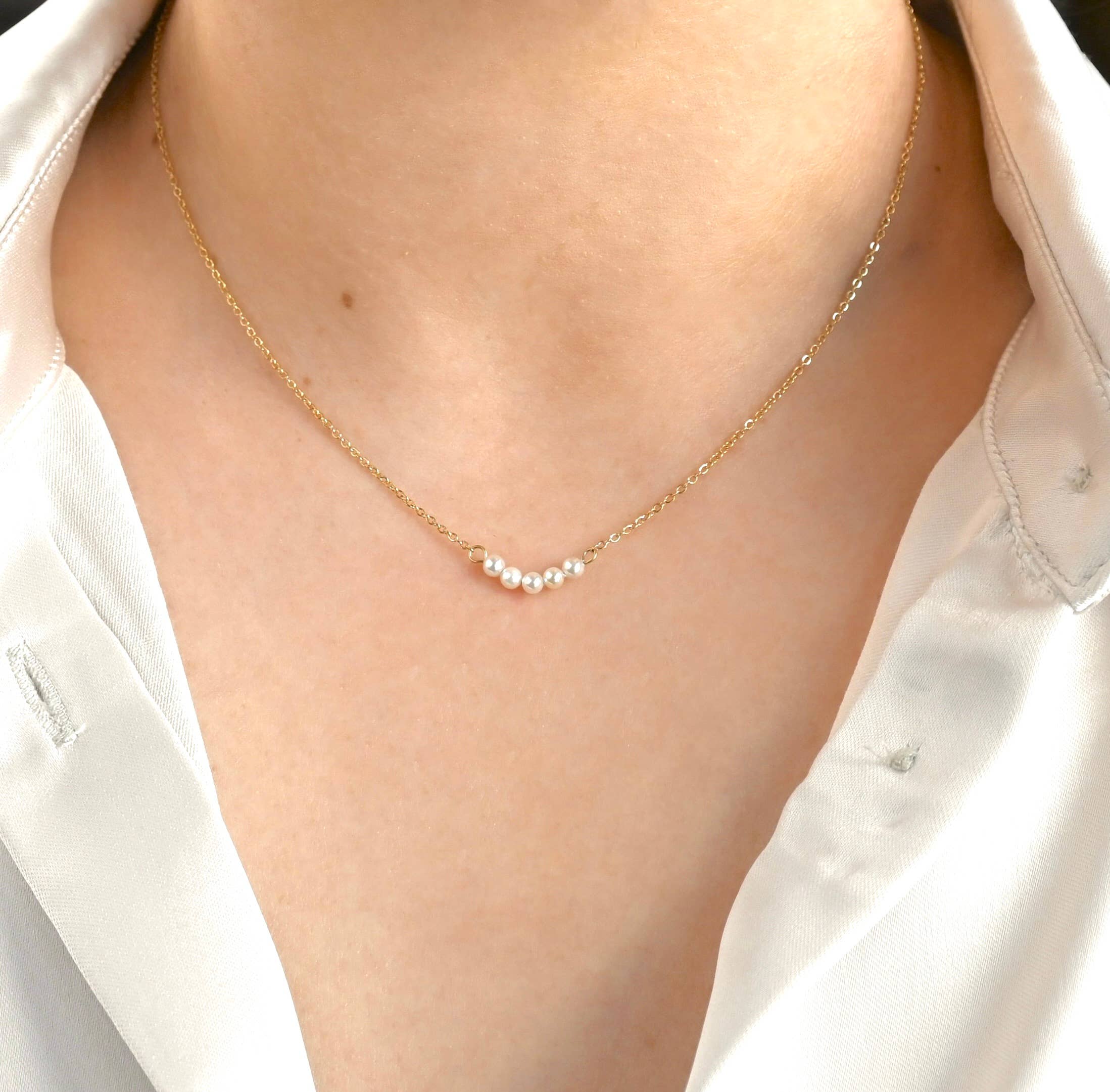 Dainty Curved Pearl Bar Chain Necklace - Out of the Blue