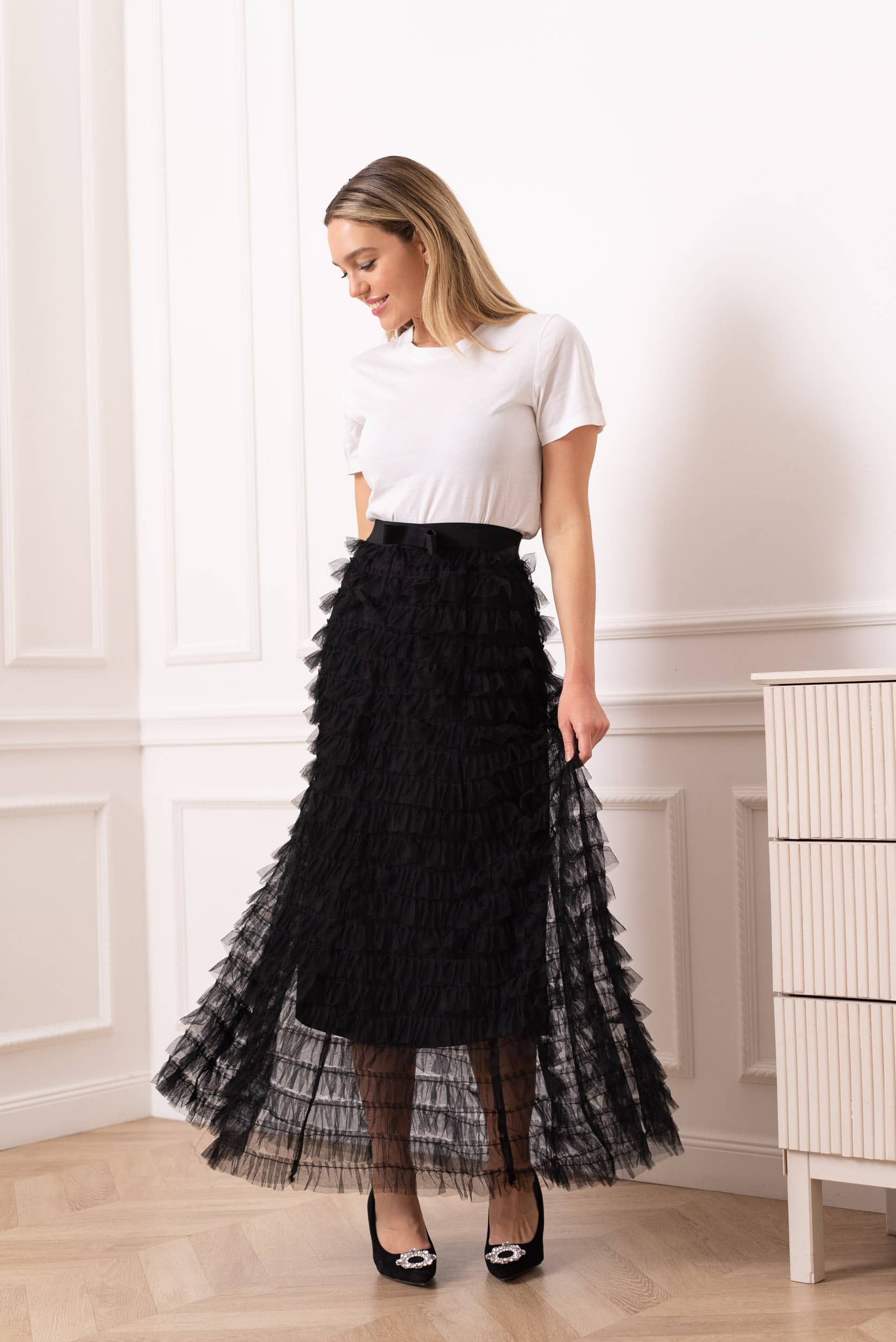 Alma long skirt in ruched tulle with ruffles - 80877 - Out of the Blue
