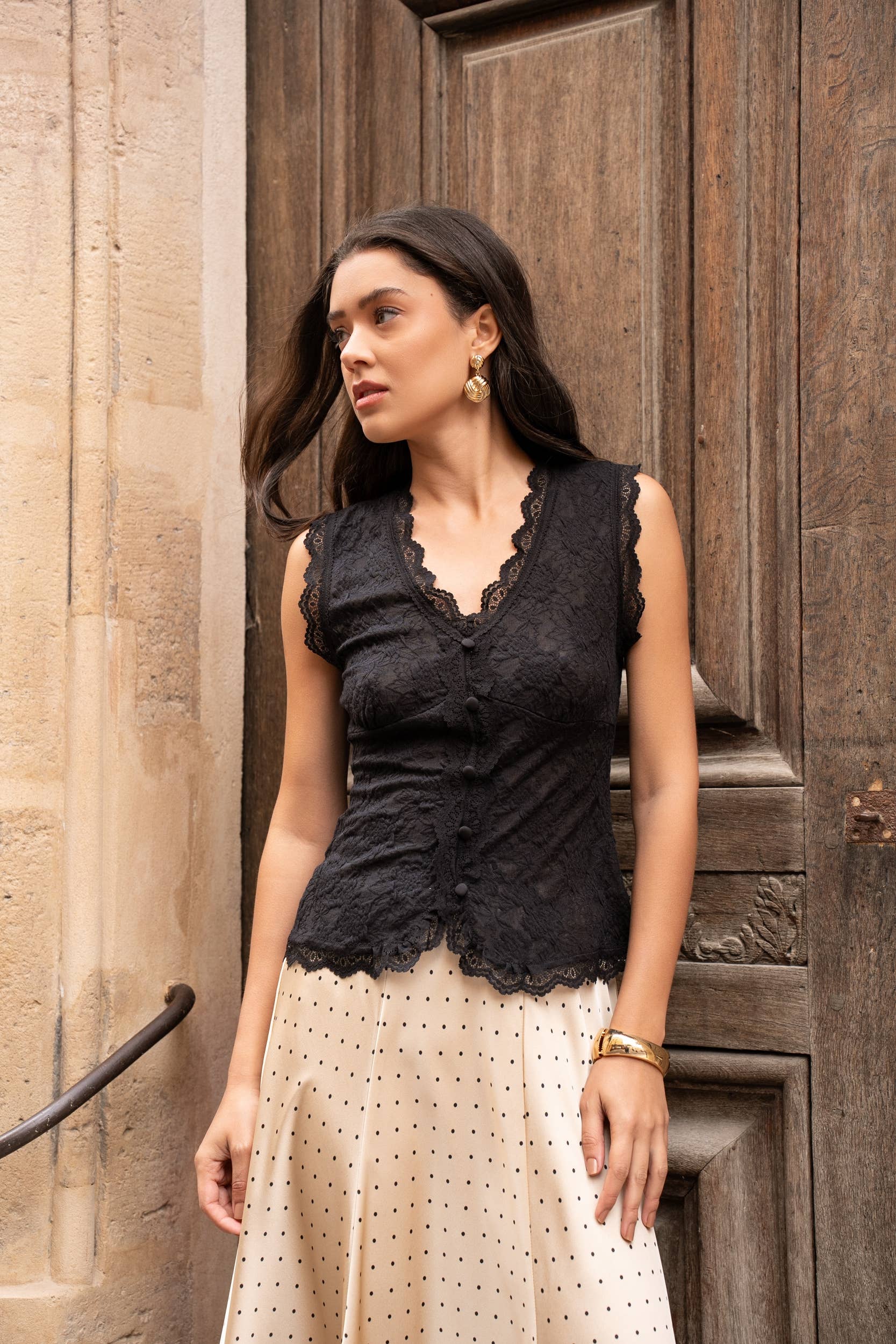 Lace neckline top - 81055 - Out of the Blue