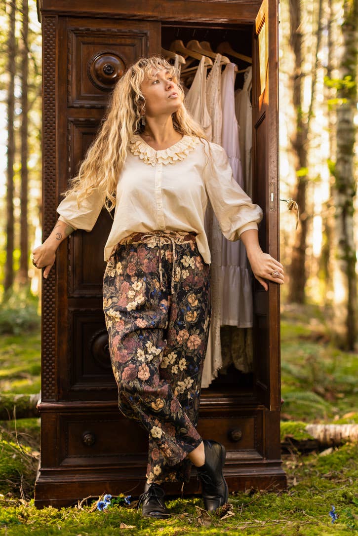 Lionheart Linen Crop Artist Pant w/ florals & Narnia print - Out of the Blue