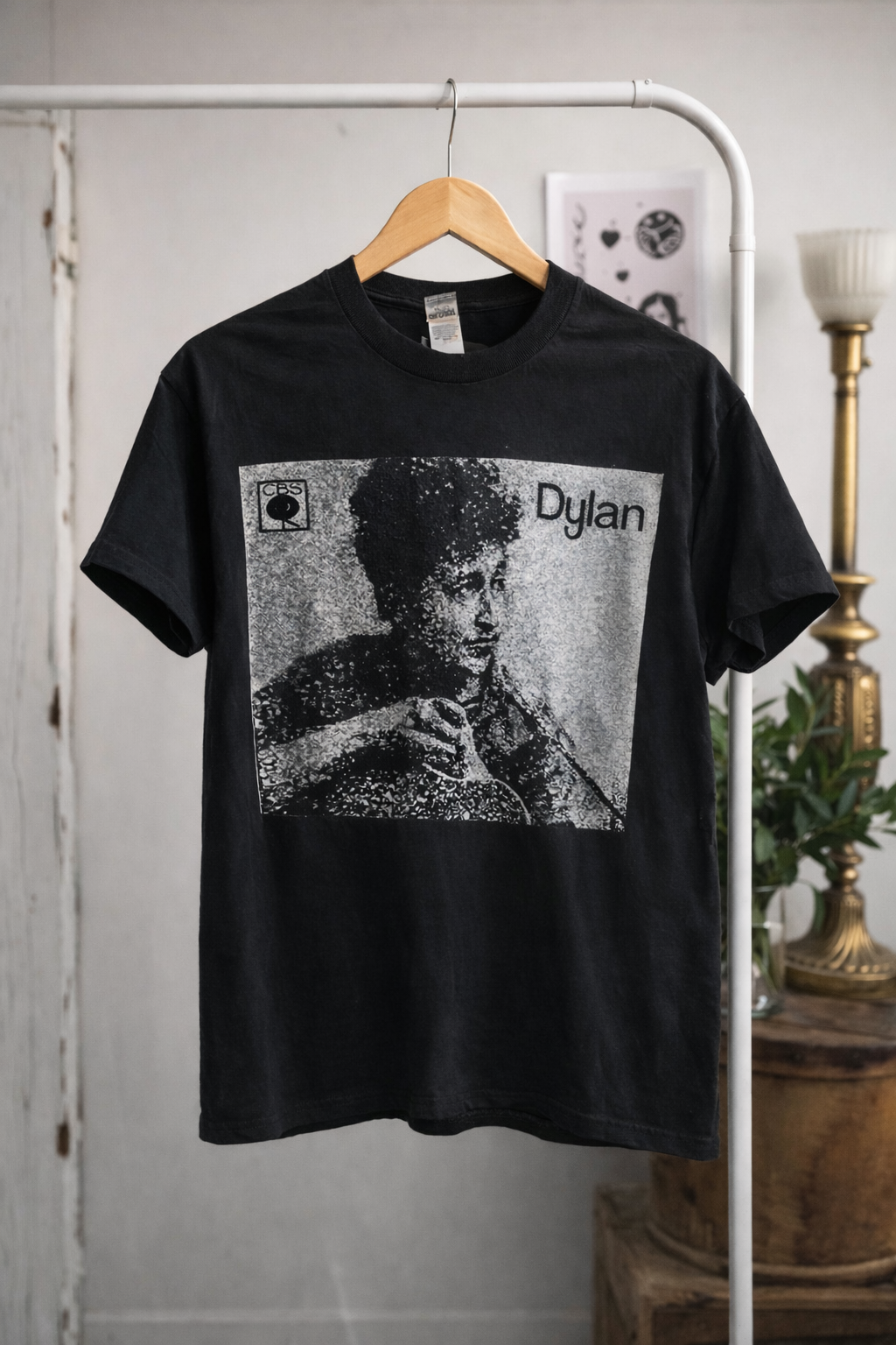 Dylan Tee - Out of the Blue