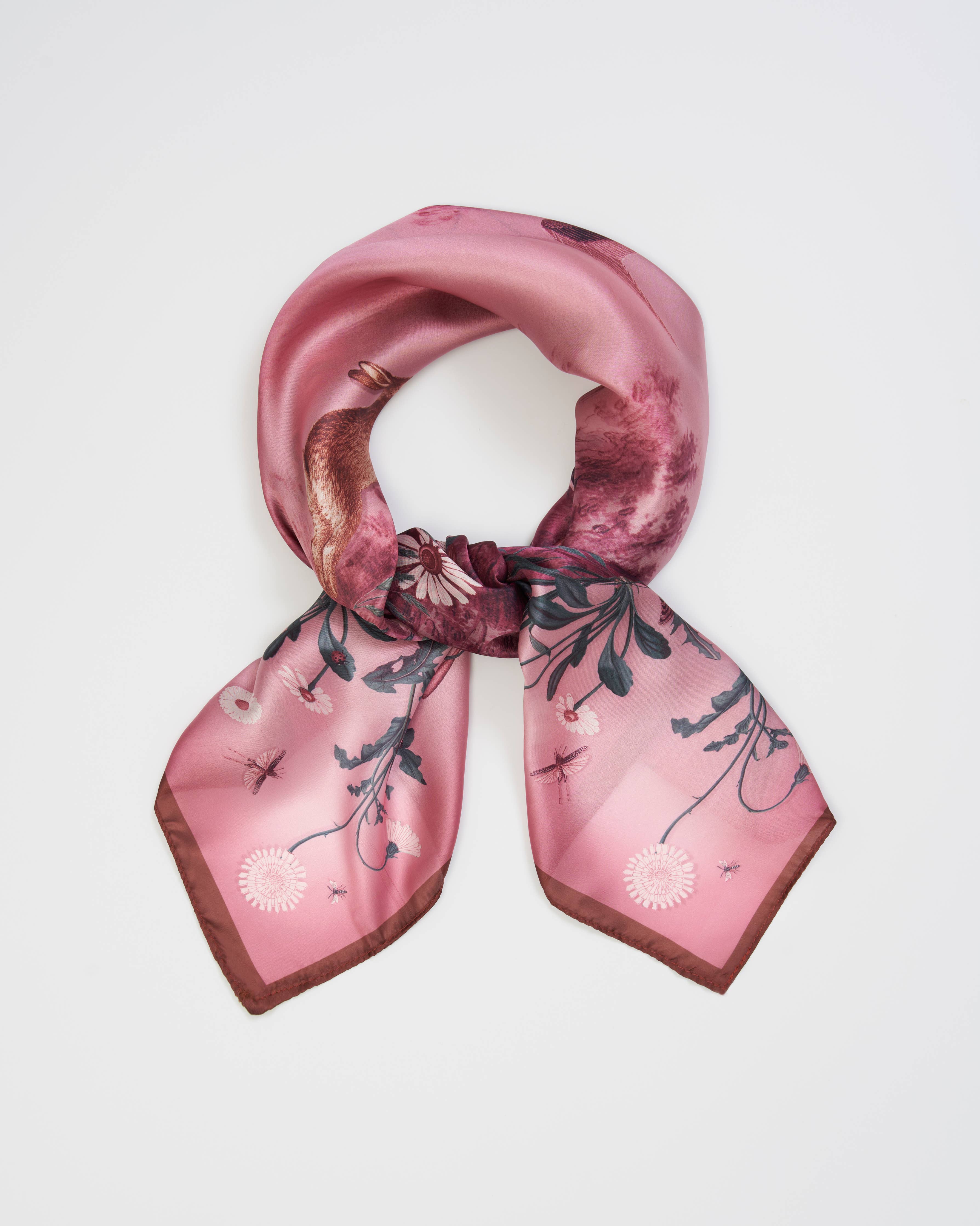 Running Bunny Scarf