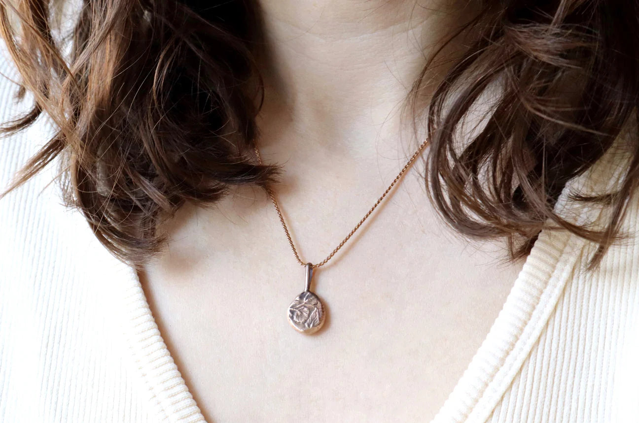 Reverie Necklace Bronze