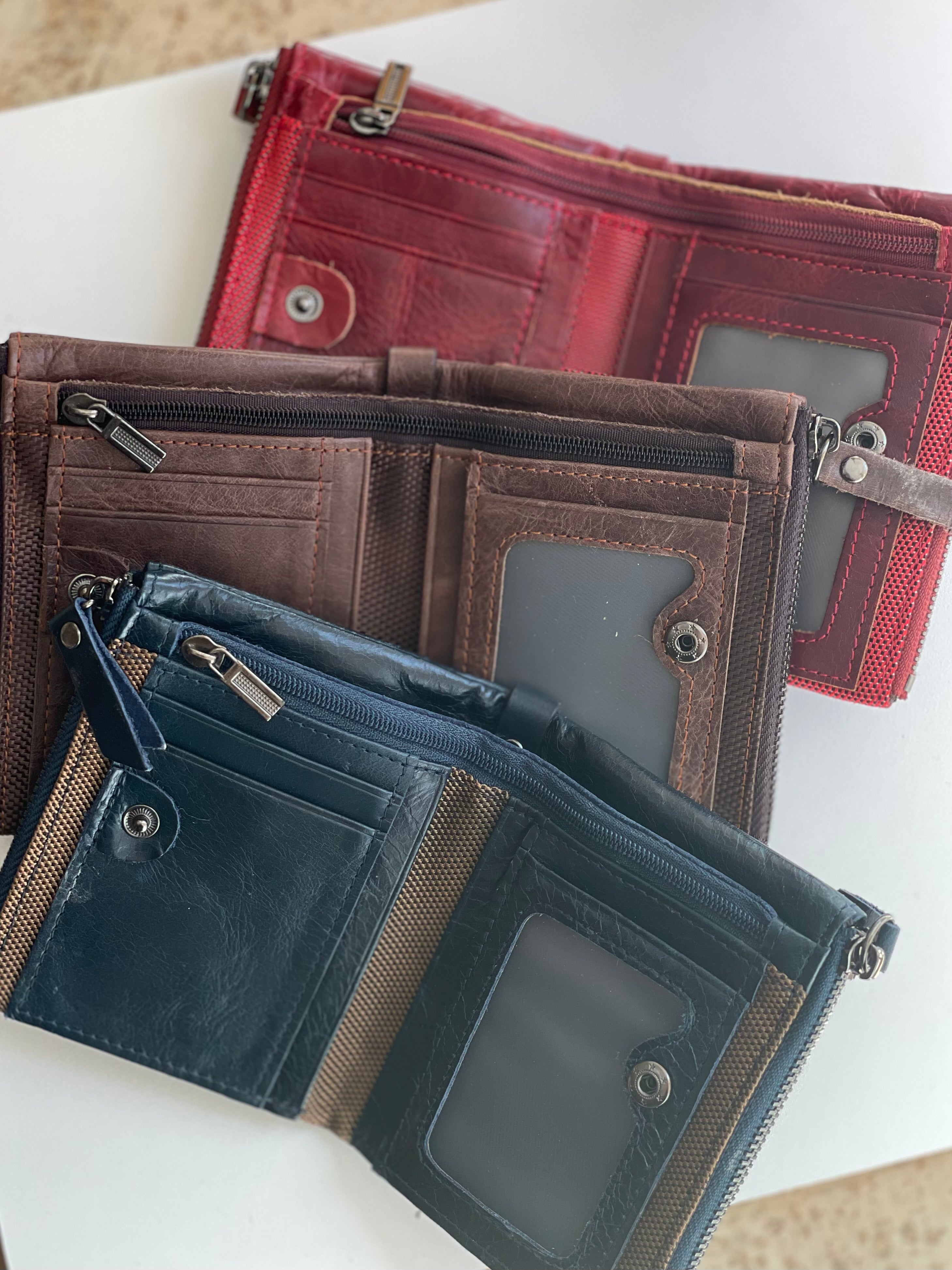Tofino Wallet - Out of the Blue
