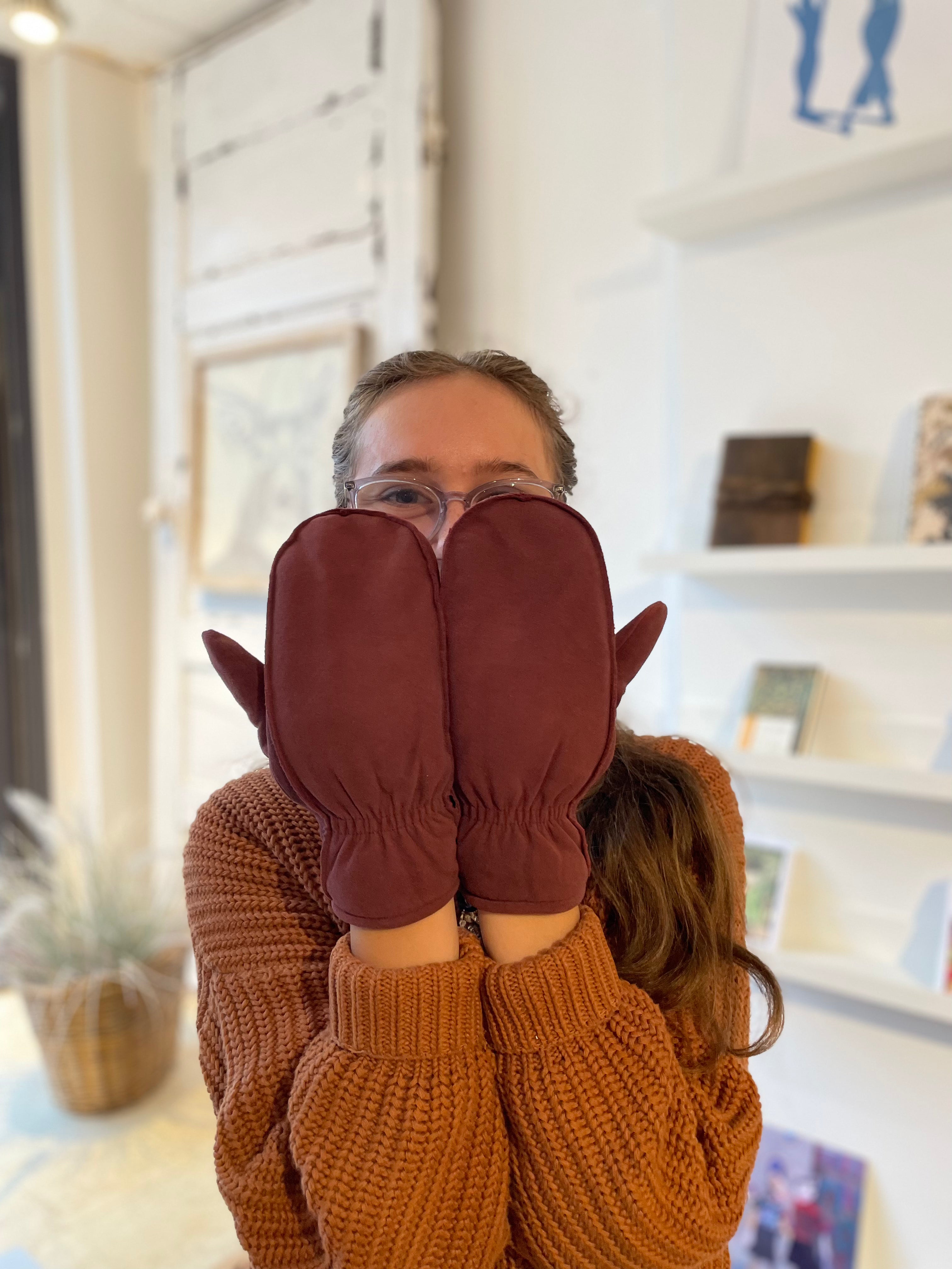 Suede Glittens