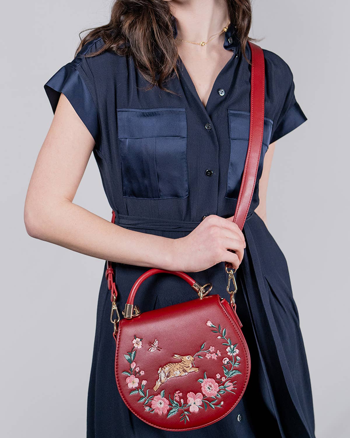 Running Bunny Saddle Purse - Out of the Blue