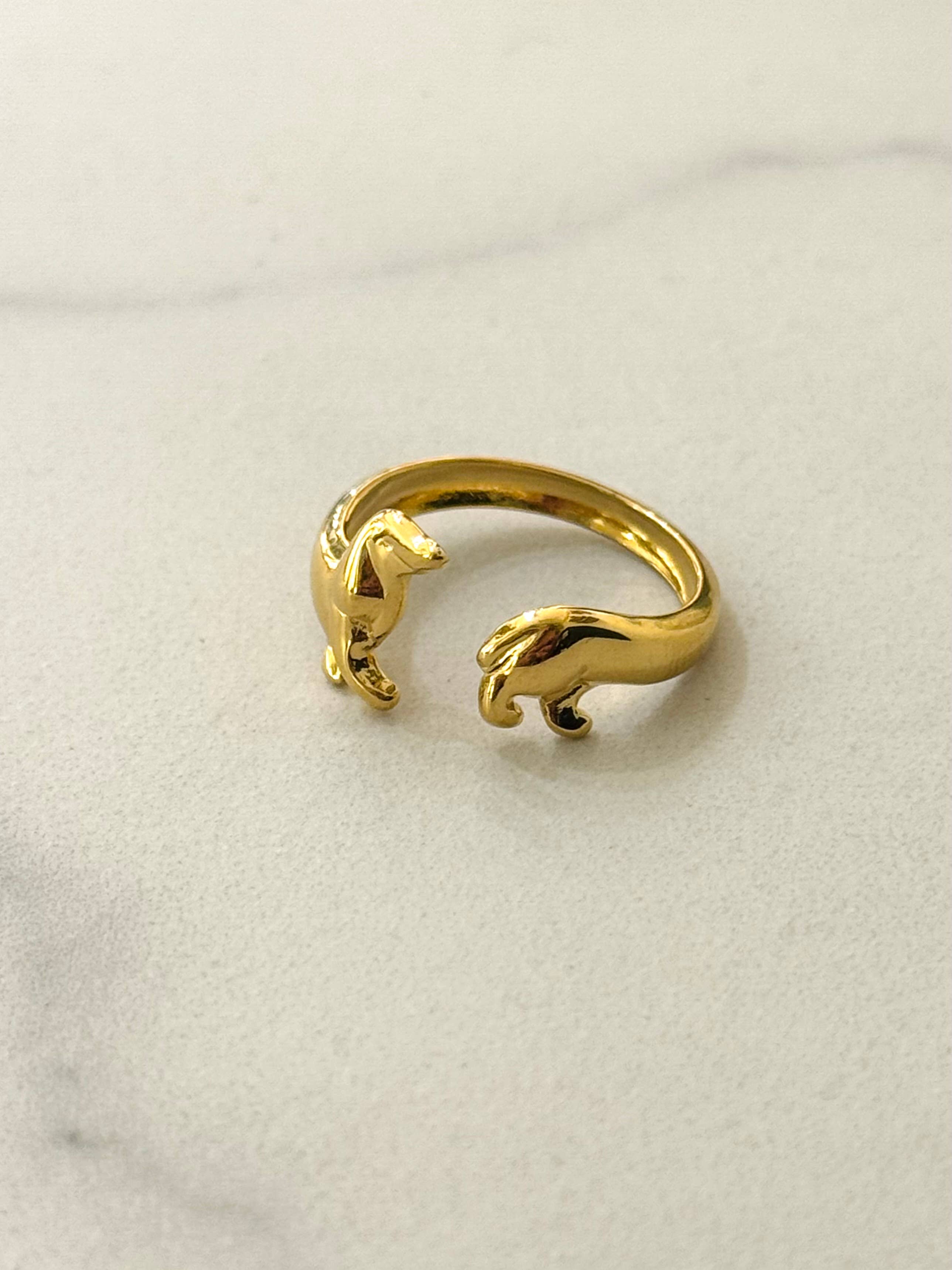 Dachshund Tour Ring - Out of the Blue