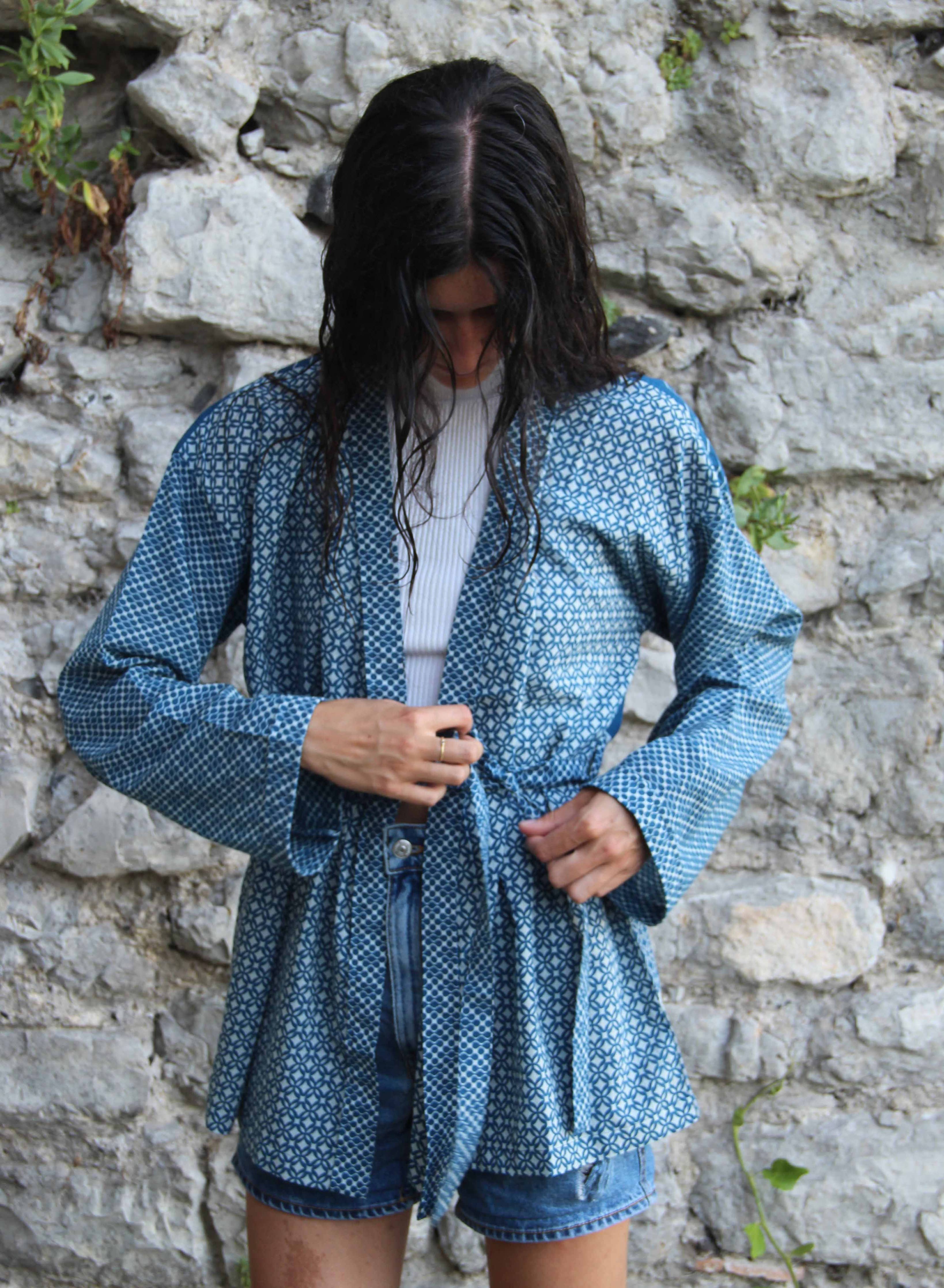 Natsunohi Marine Kimono - Out of the Blue