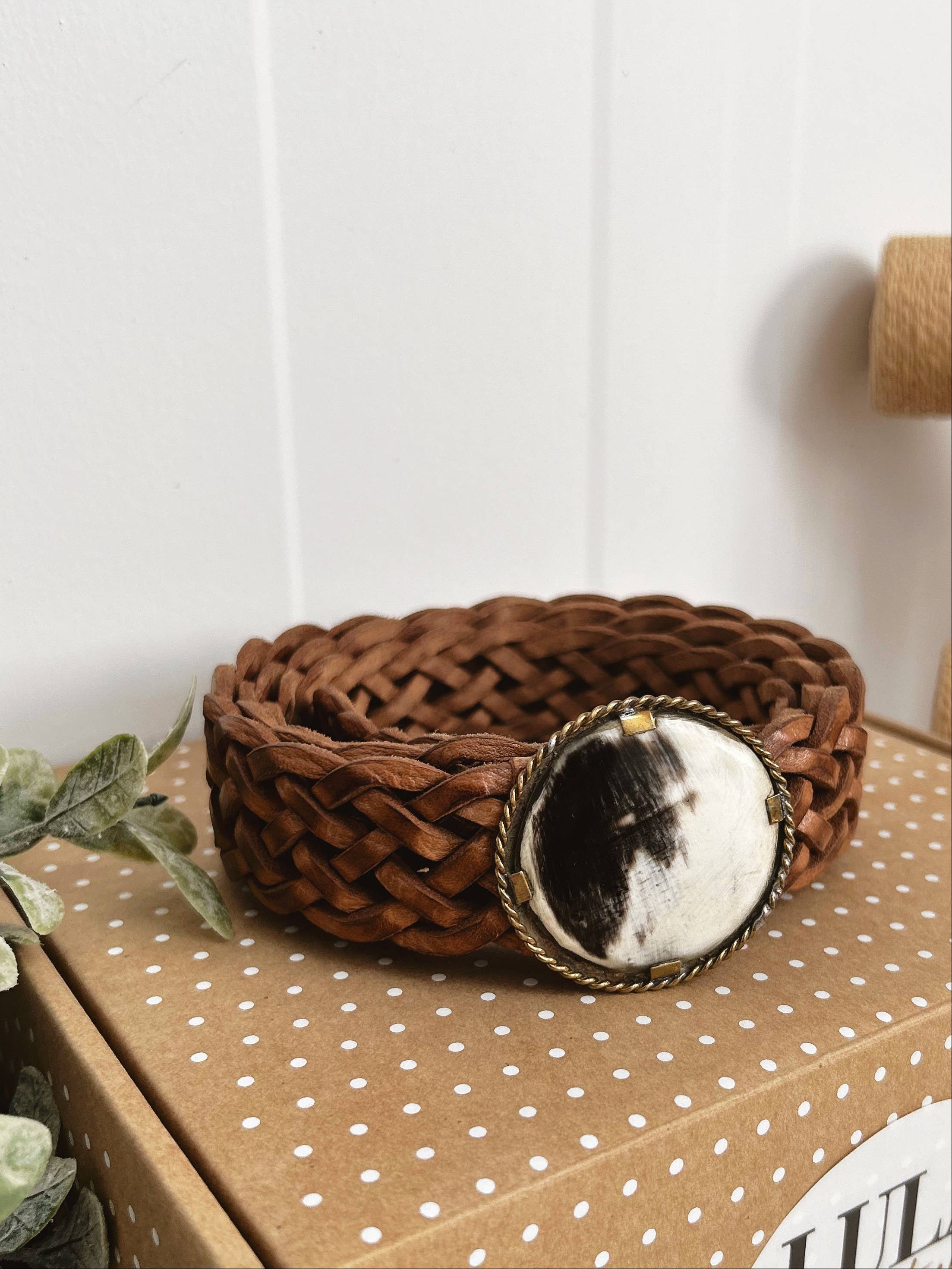 PLUTÓN WIDE LEATHER BELT