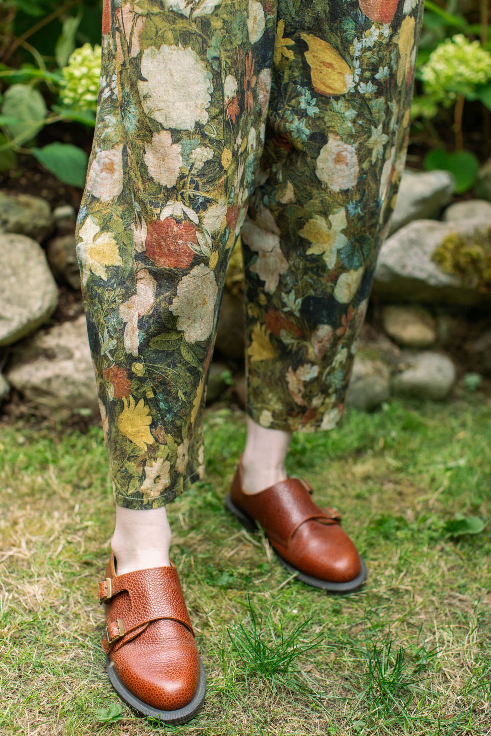 I Dream in Flowers Linen Pants - Out of the Blue