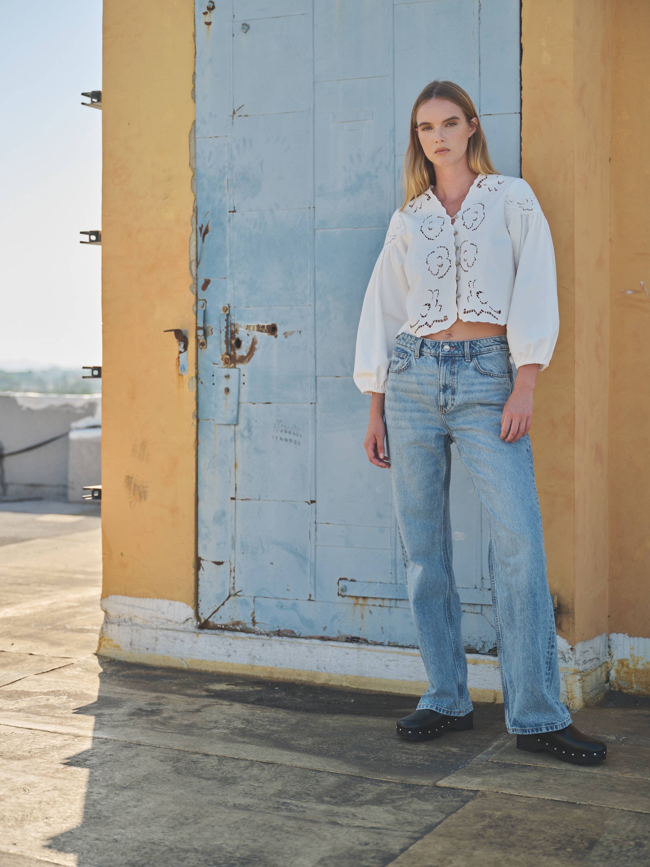 DENIM EMBROIDERY BLOUSE - Out of the Blue