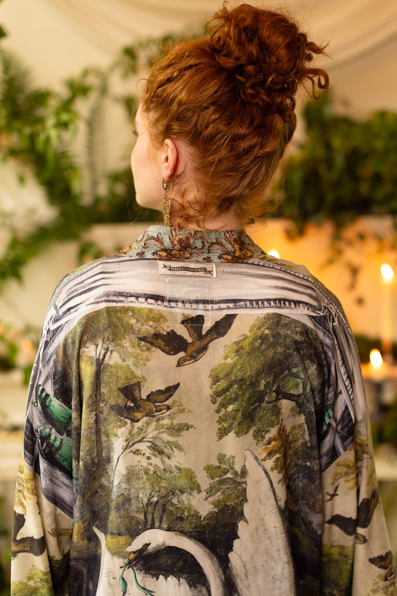 Theatre of Dreams Pixie Duster Cropped Kimono w/ Swan - Out of the Blue