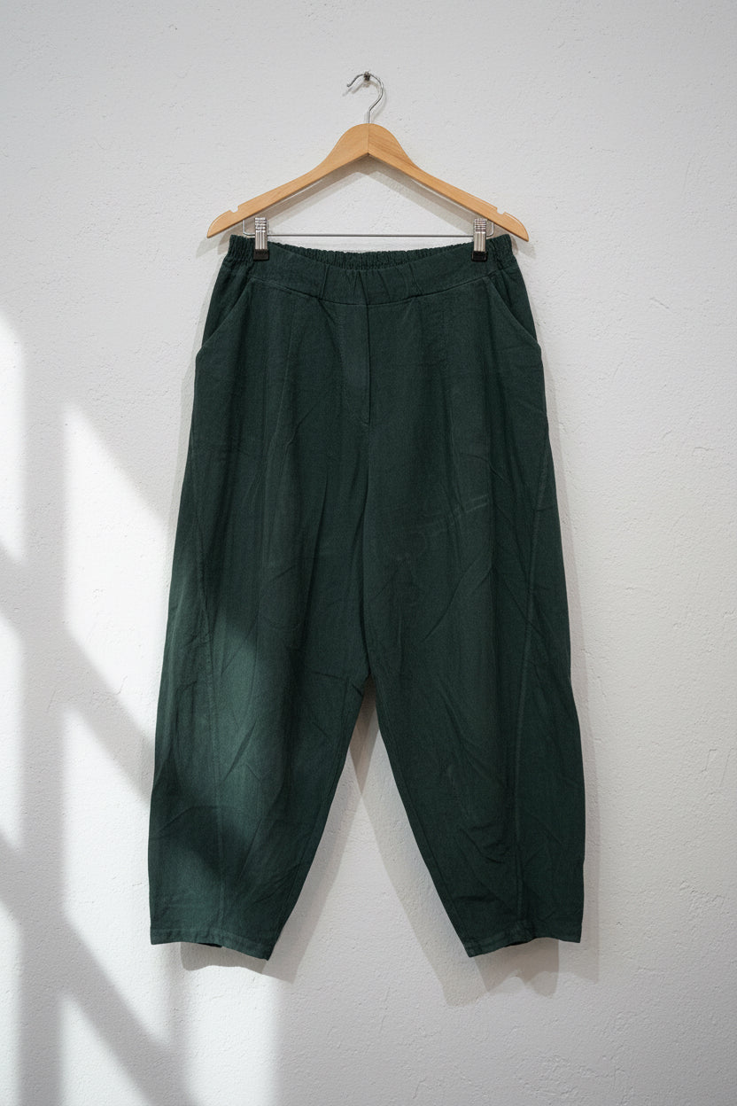 Emma Cord Barrel Pant
