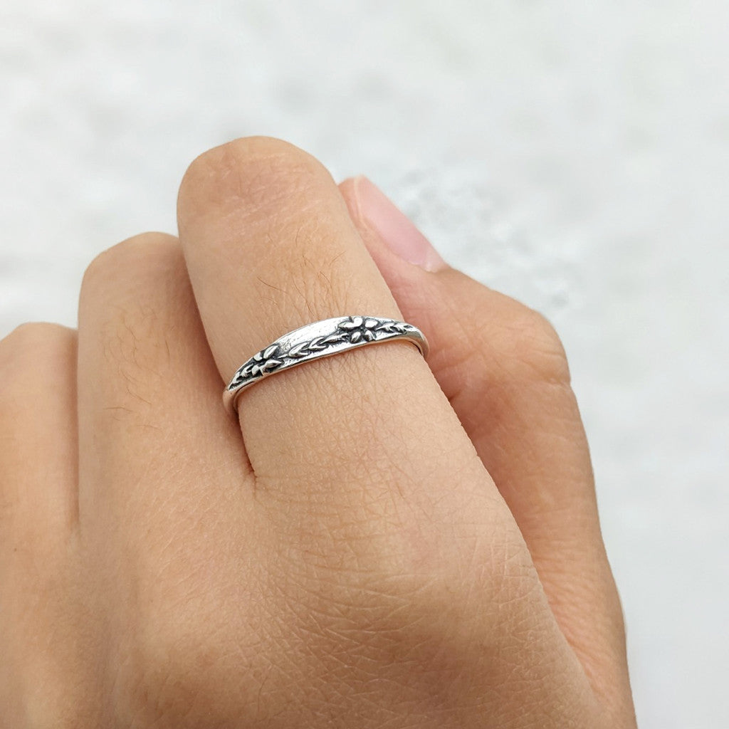 Botanical Rings - Out of the Blue