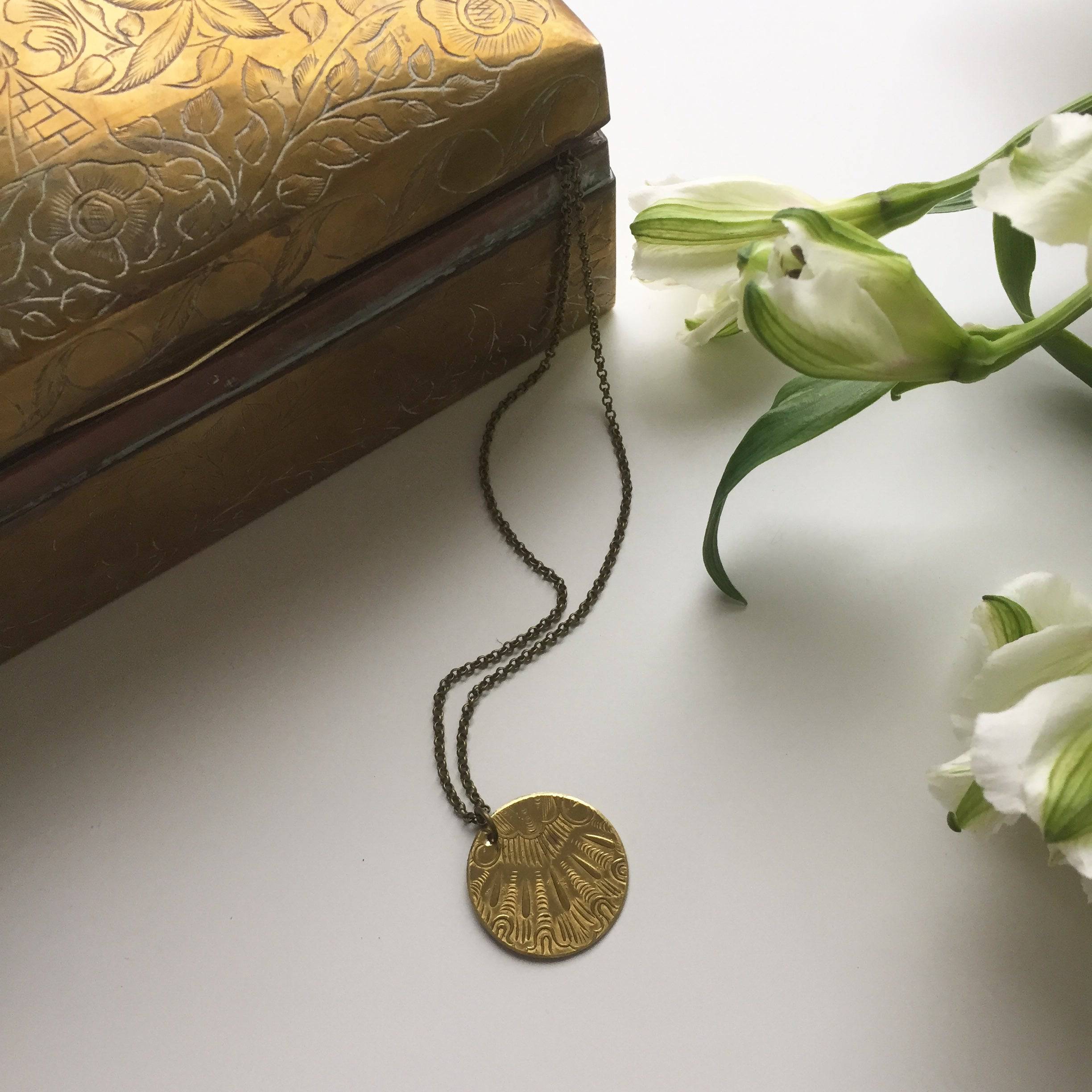 NECKLACE VINTAGE COIN 24" CHAIN - Out of the Blue