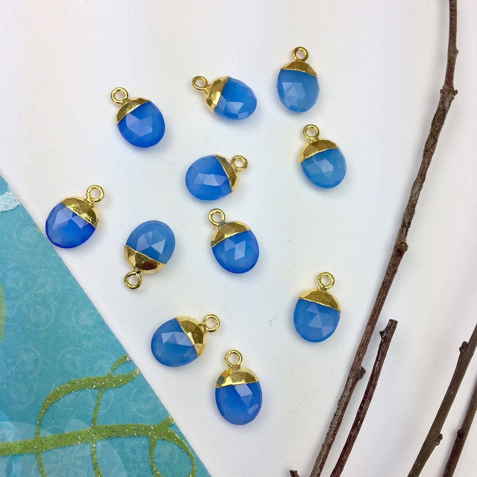 SKY BLUE CHALCEDONY SNOW PEA NECKLACE - Out of the Blue