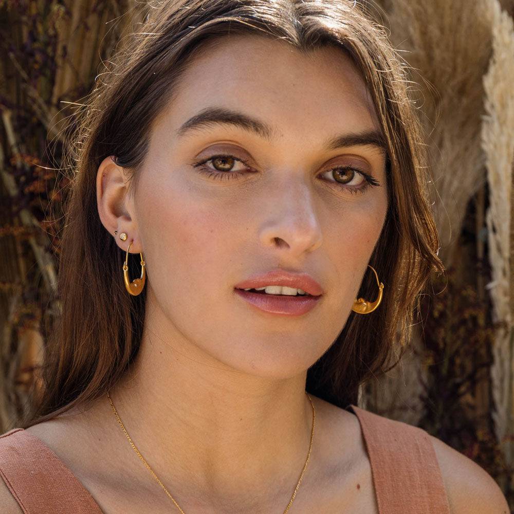 LA LUNE EARRINGS - Out of the Blue