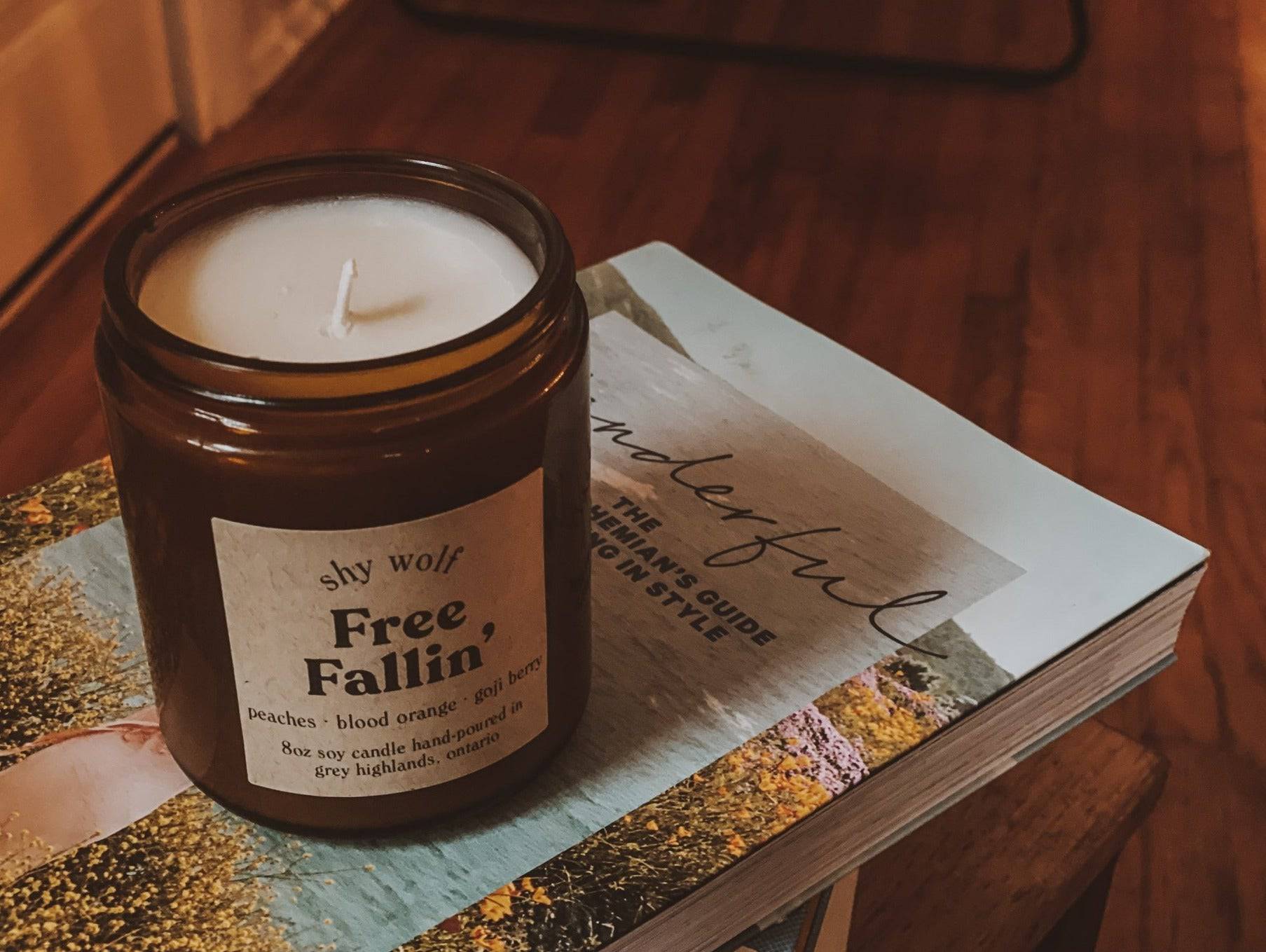 FREE FALLIN' CANDLE - Out of the Blue