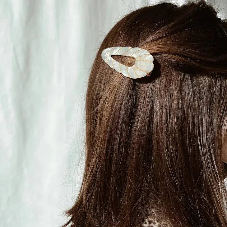 MERA CLIP BLUE/BRN - Out of the Blue