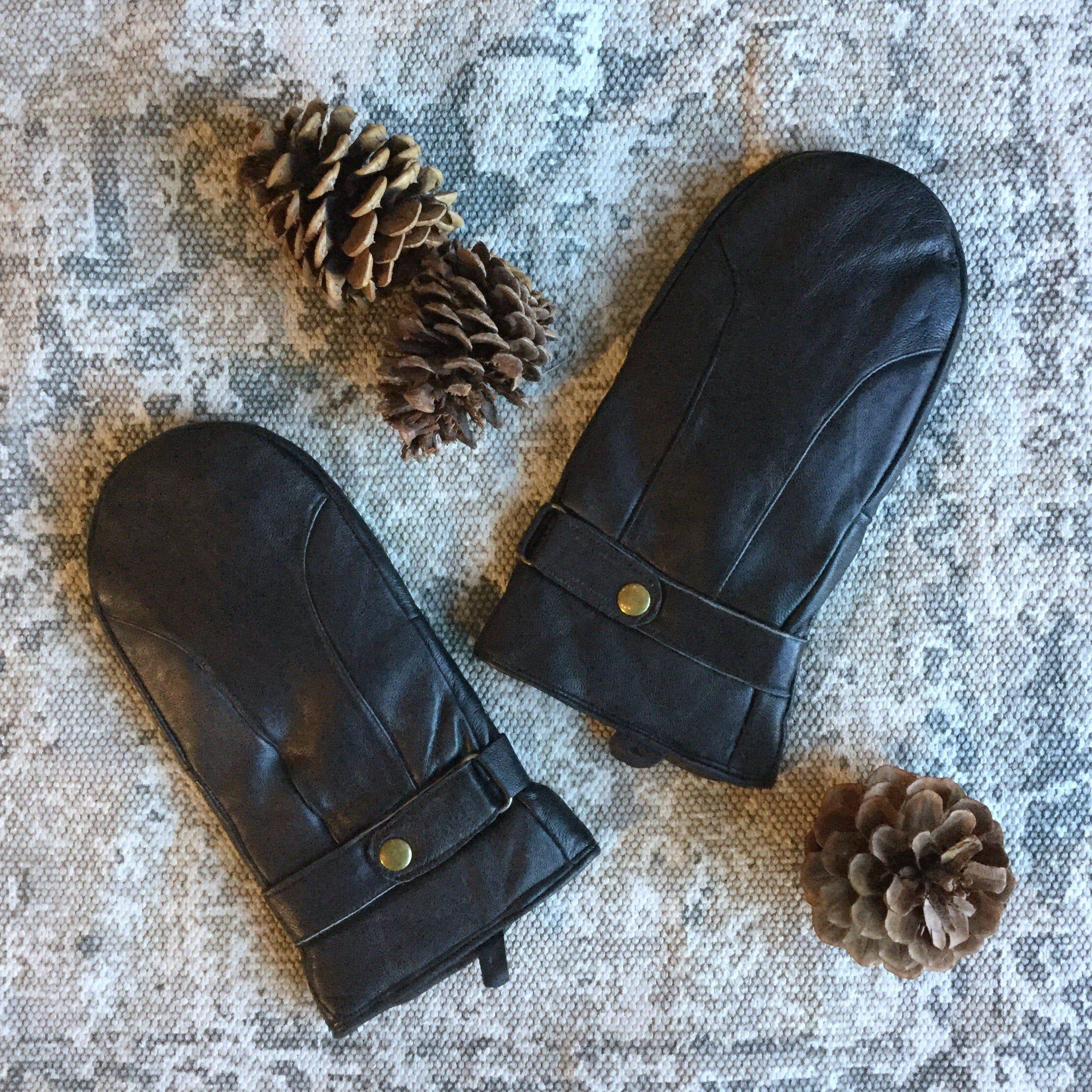 BLACK LEATHER GLITTEN - Out of the Blue