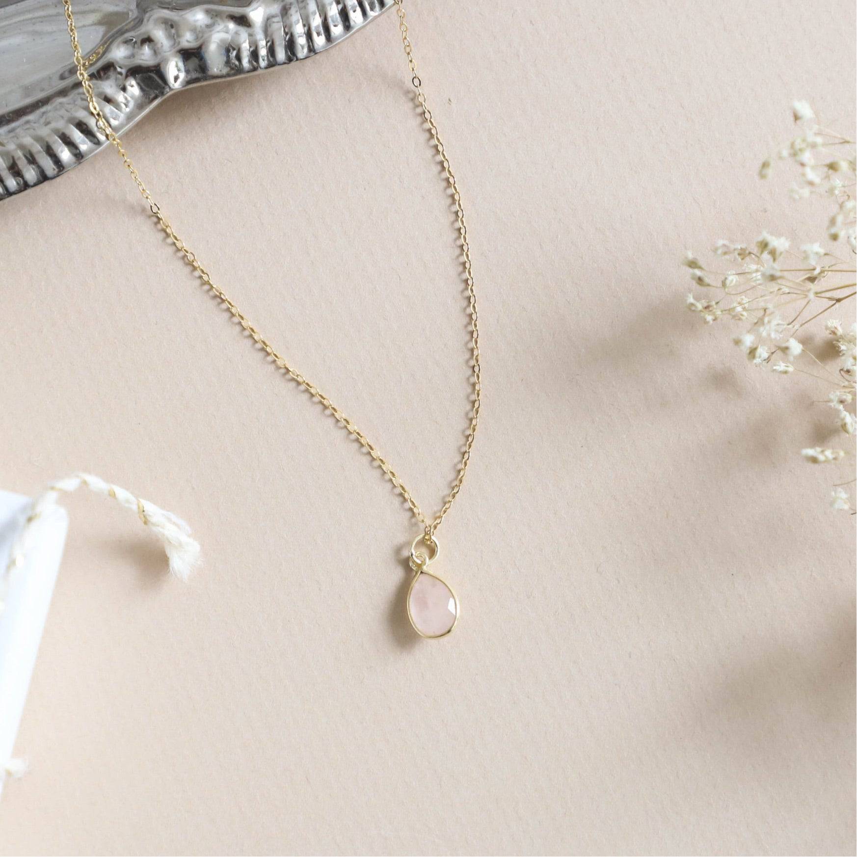 ROSE QRTZ NECKLACE GOLD - Out of the Blue