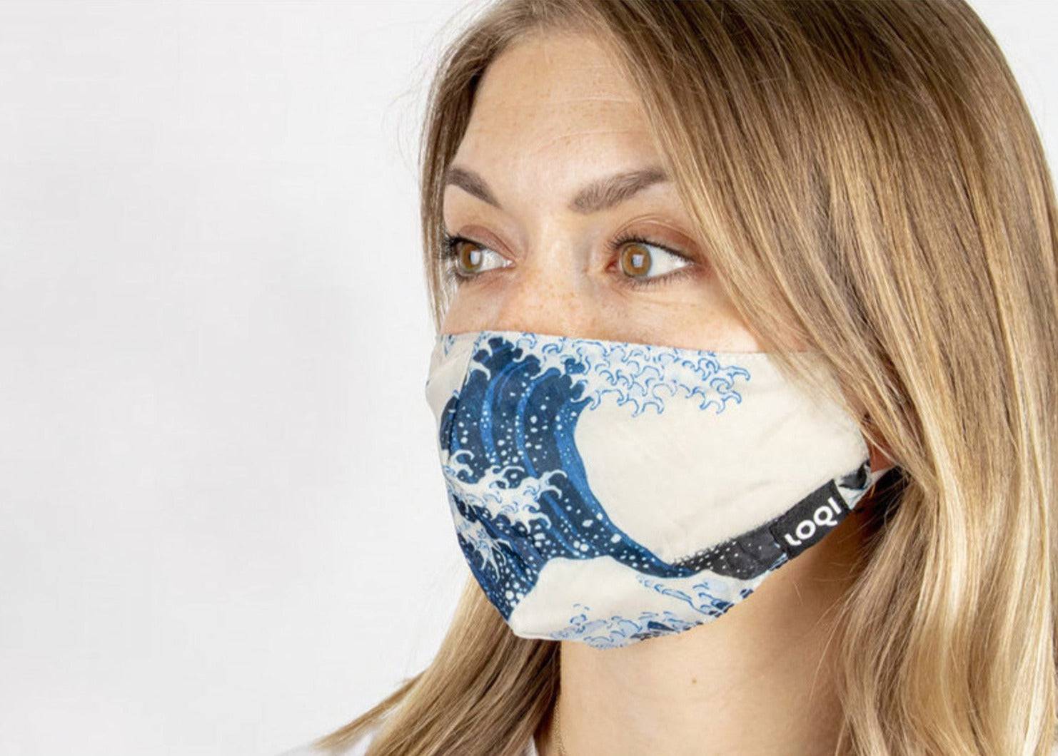 THE GREAT WAVE MASK - Out of the Blue