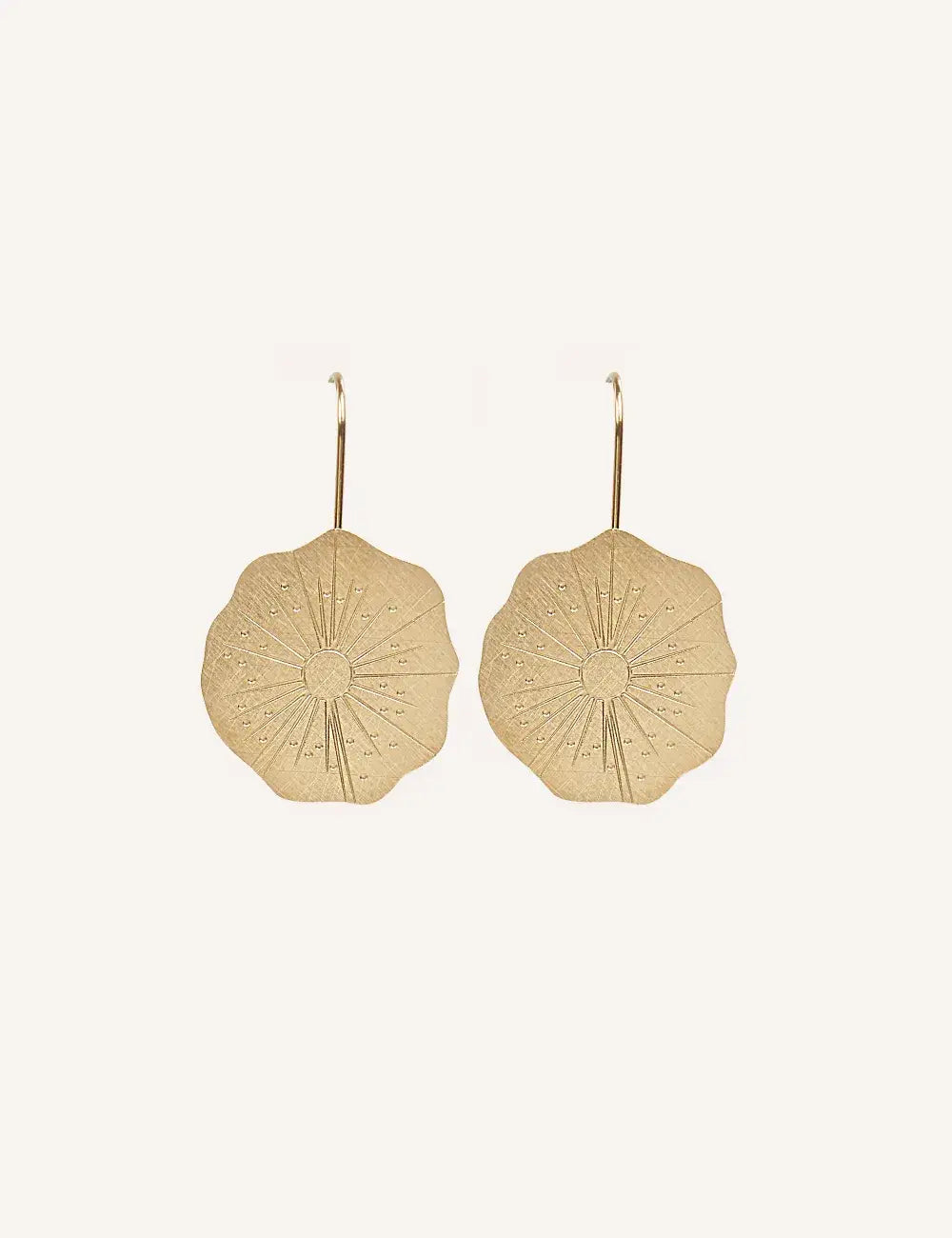 Sand Dollar Ear-ring