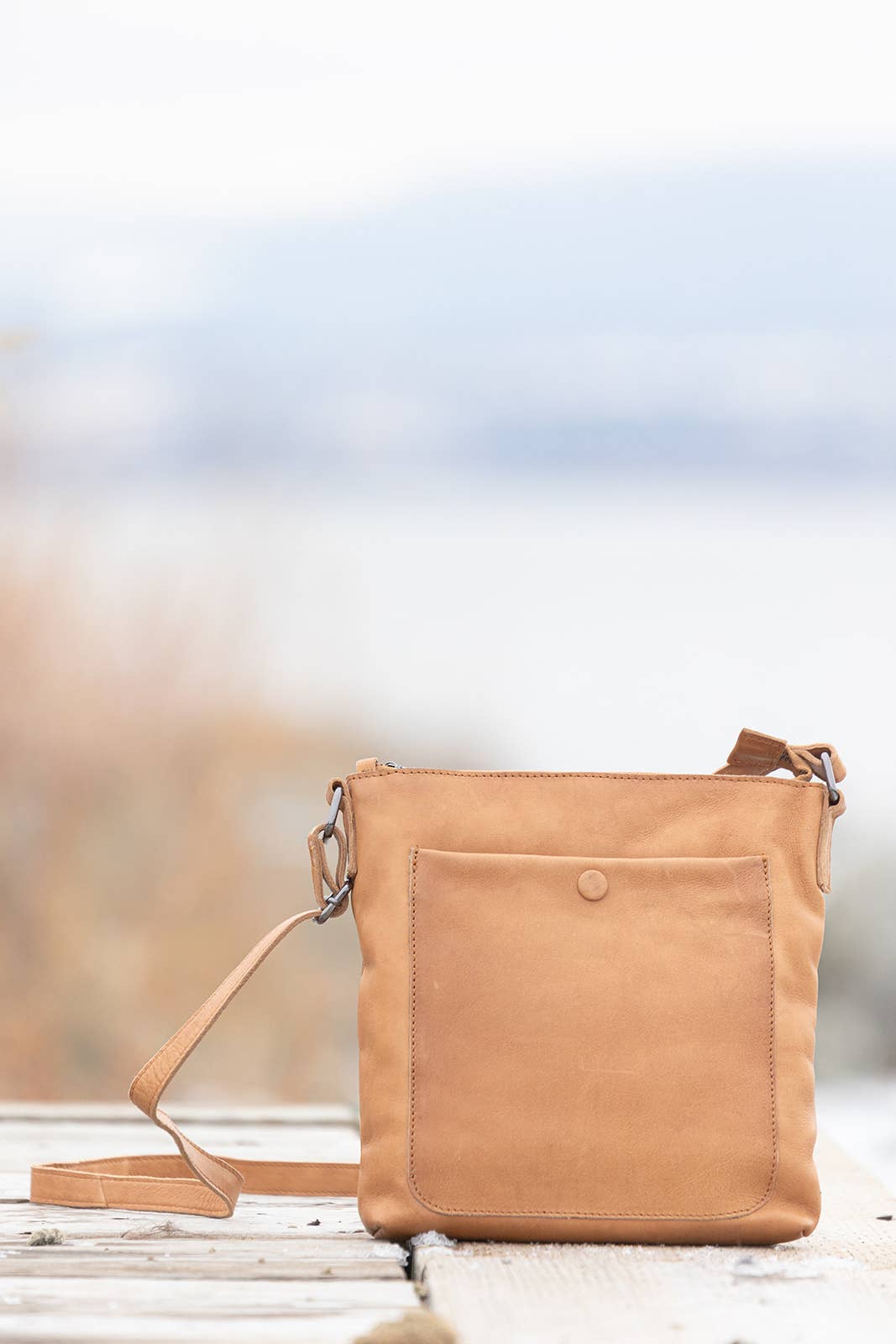 ISABELLA SMALL CROSSBODY BAG - Out of the Blue