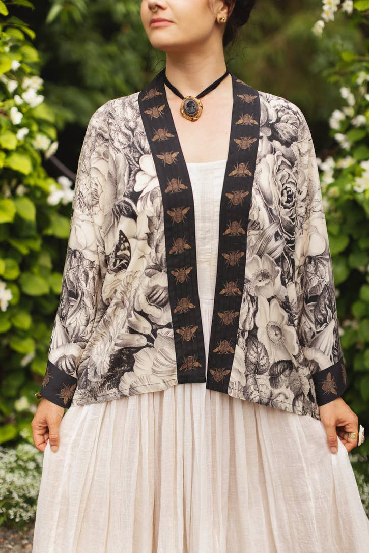 Honey & The Moon Pixie Duster