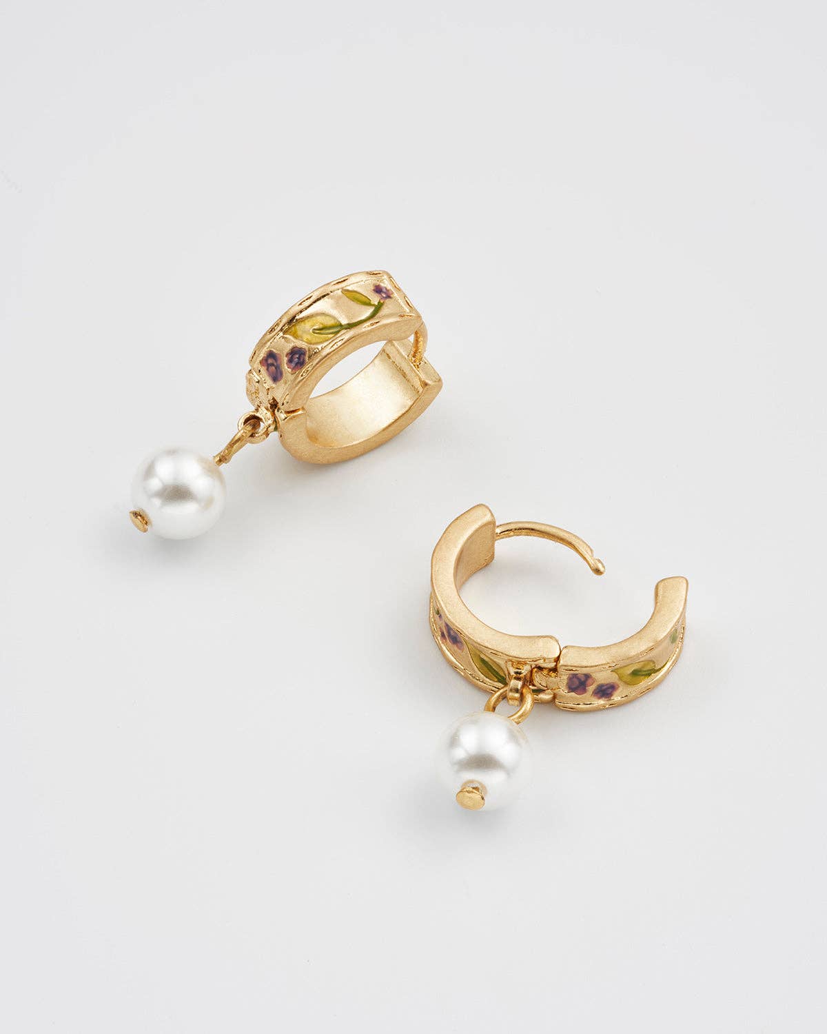 Blackberry Bramble Pearl Drop Gold Earrings - Out of the Blue