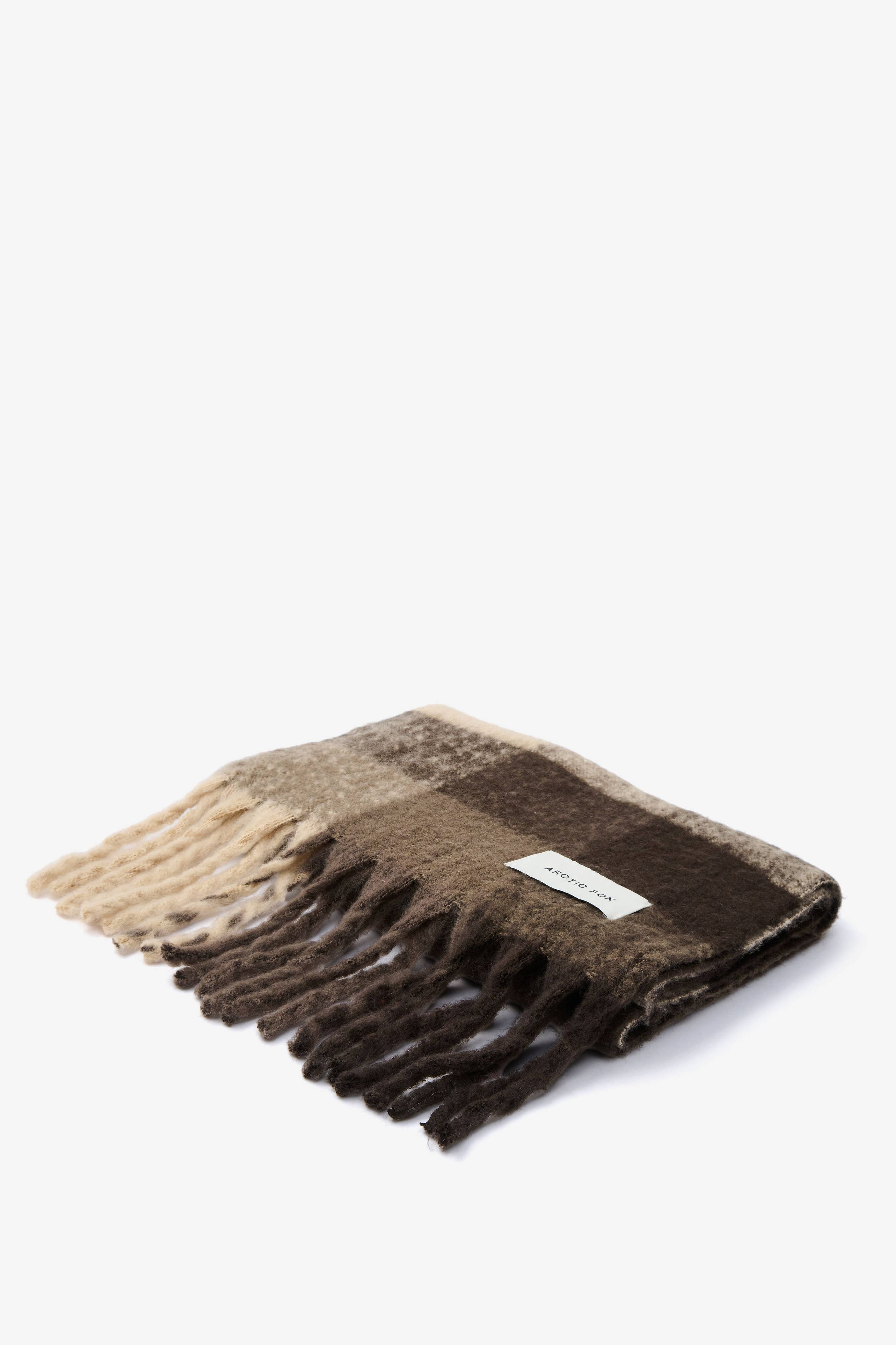 The Reykjavik Scarf Brown Check