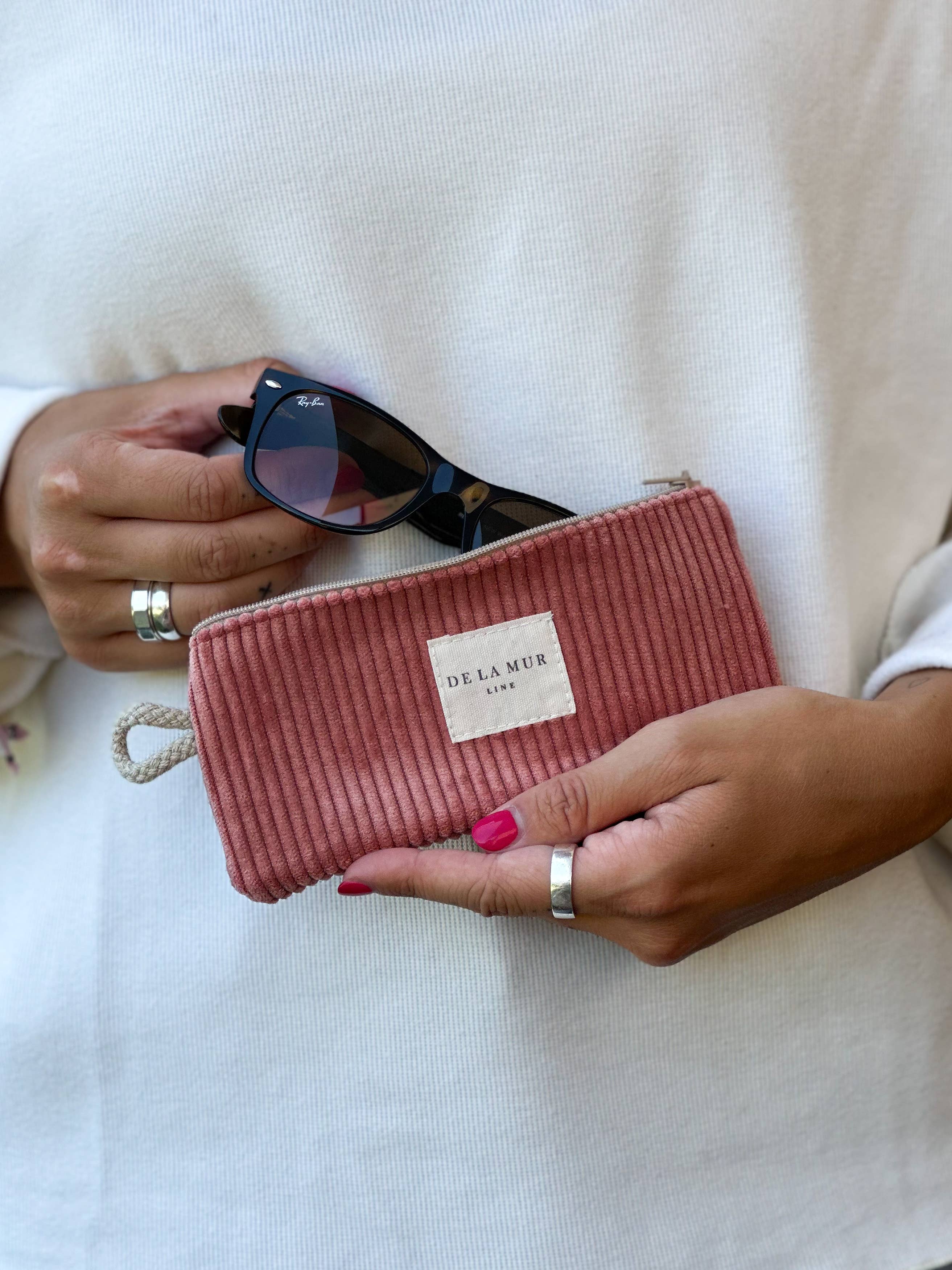 Eyewear Case Coral - Out of the Blue