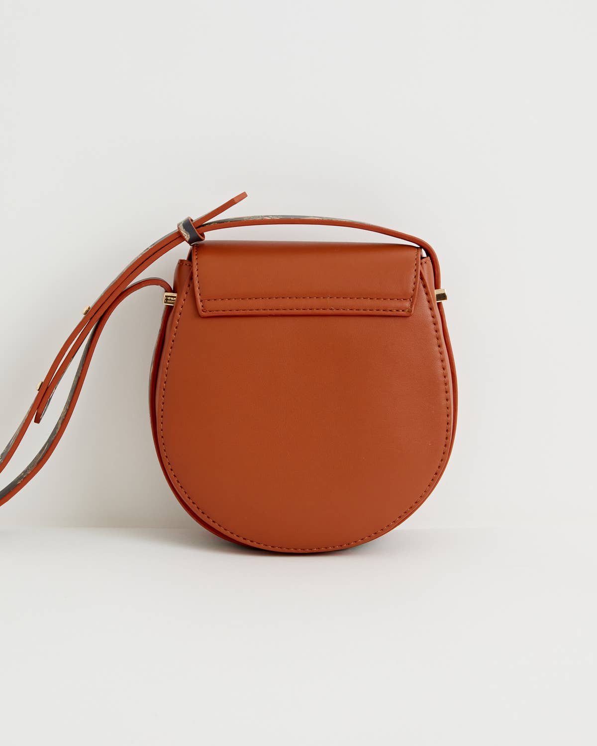 A Night's Tale Saddle Bag Tan - Out of the Blue