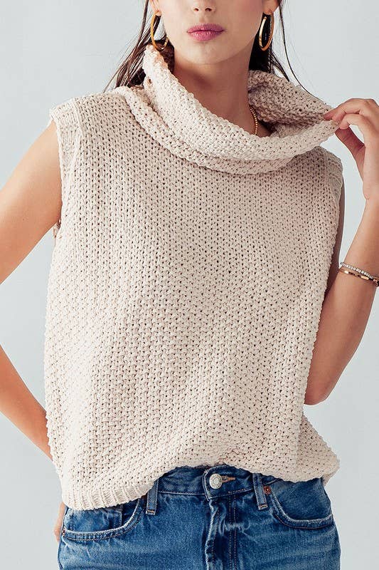 SLEEVELESS COWL CROCHET TOP