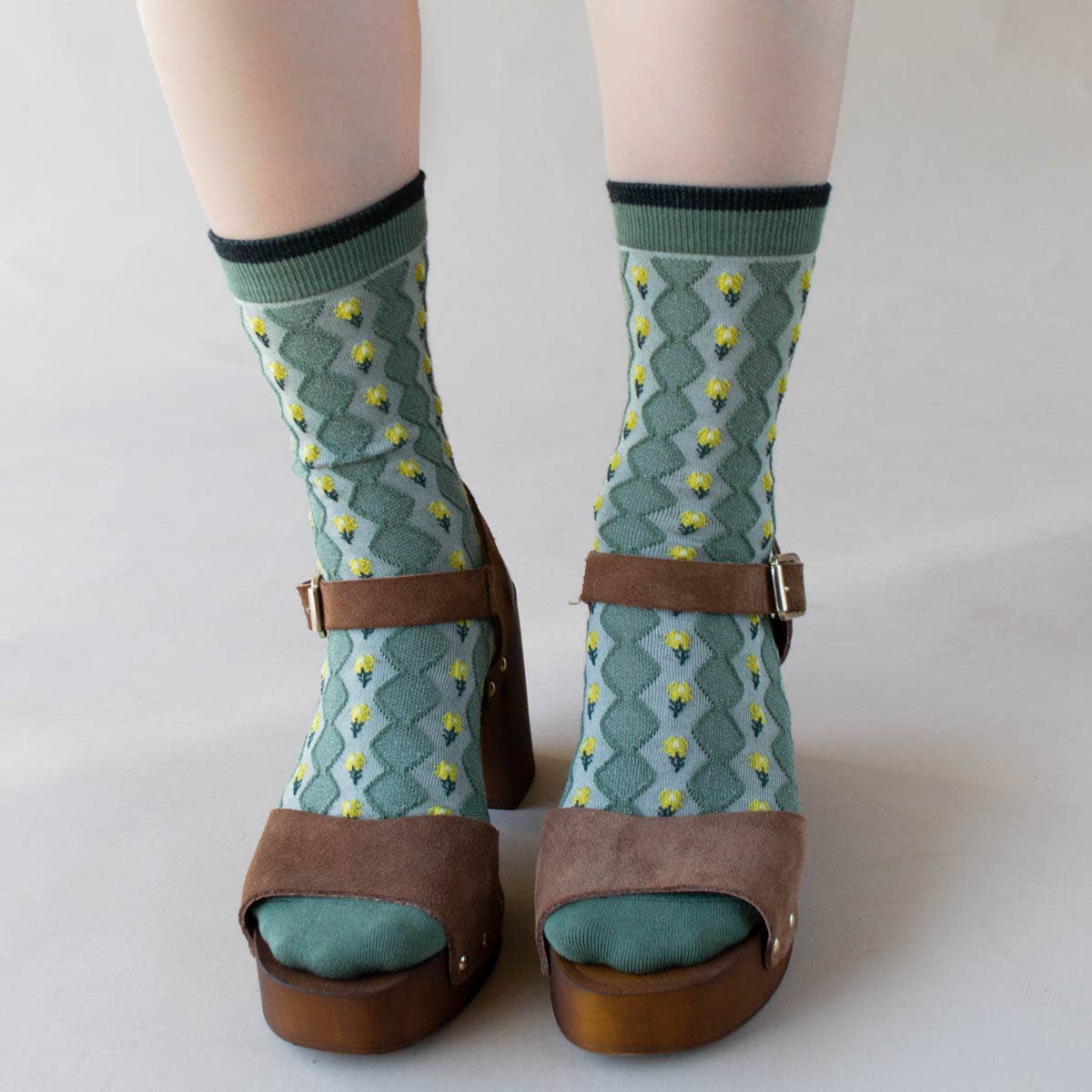Little Daisy Socks - Out of the Blue