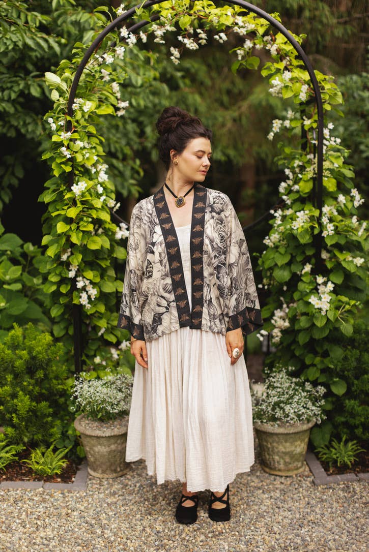 Honey & The Moon Pixie Duster