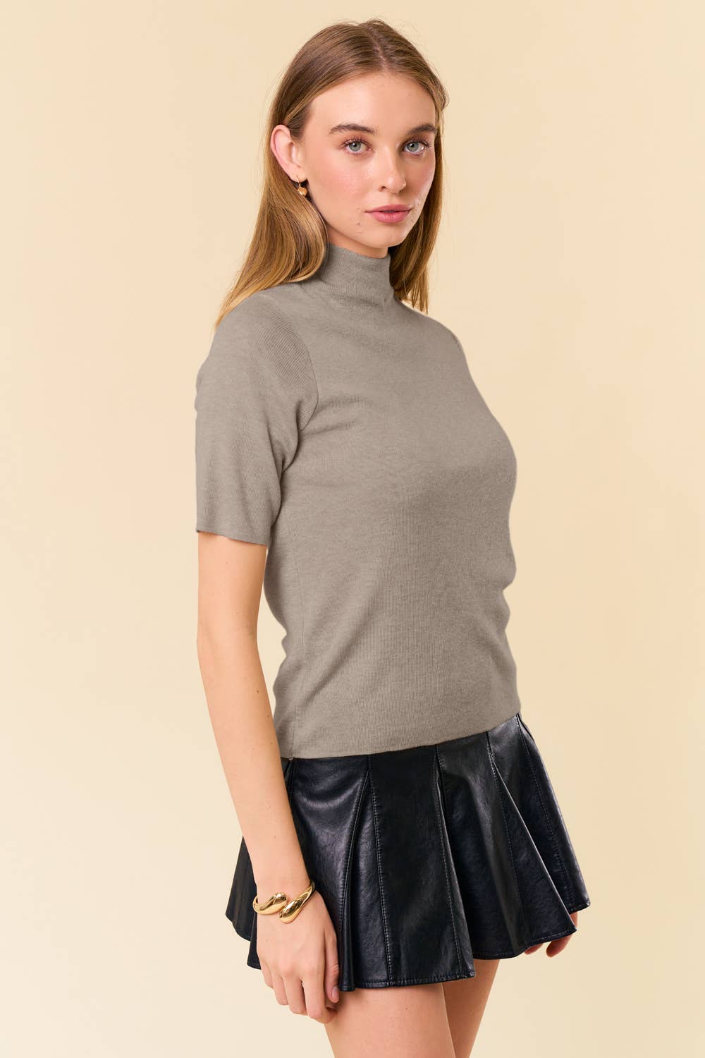 MOCK NECK SWEATER TOP